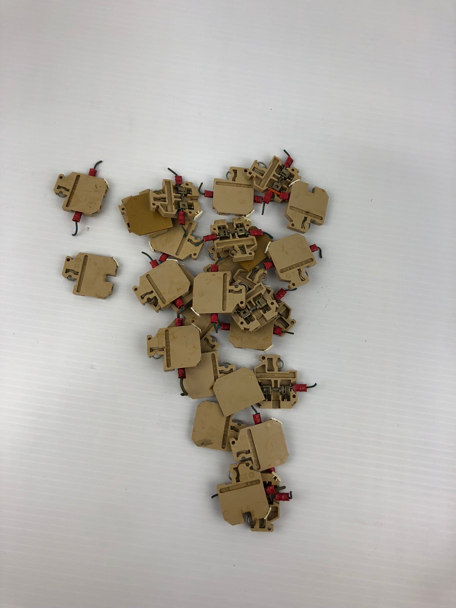 Klippon SAK 2.5 Terminal Blocks 750V 27A - Lot of 26