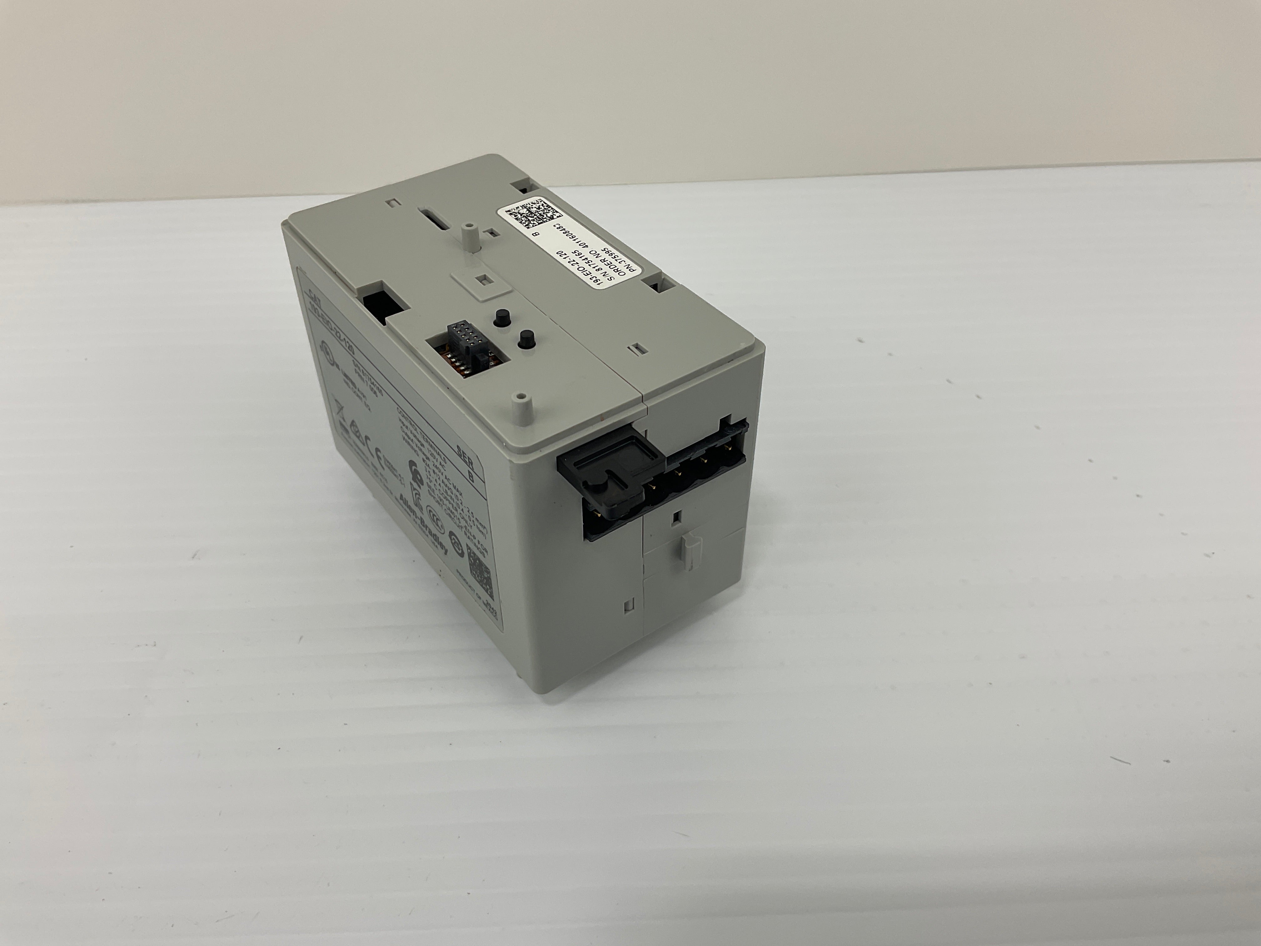 Allen Bradley Control Module 193-EIO-22-120 Series B