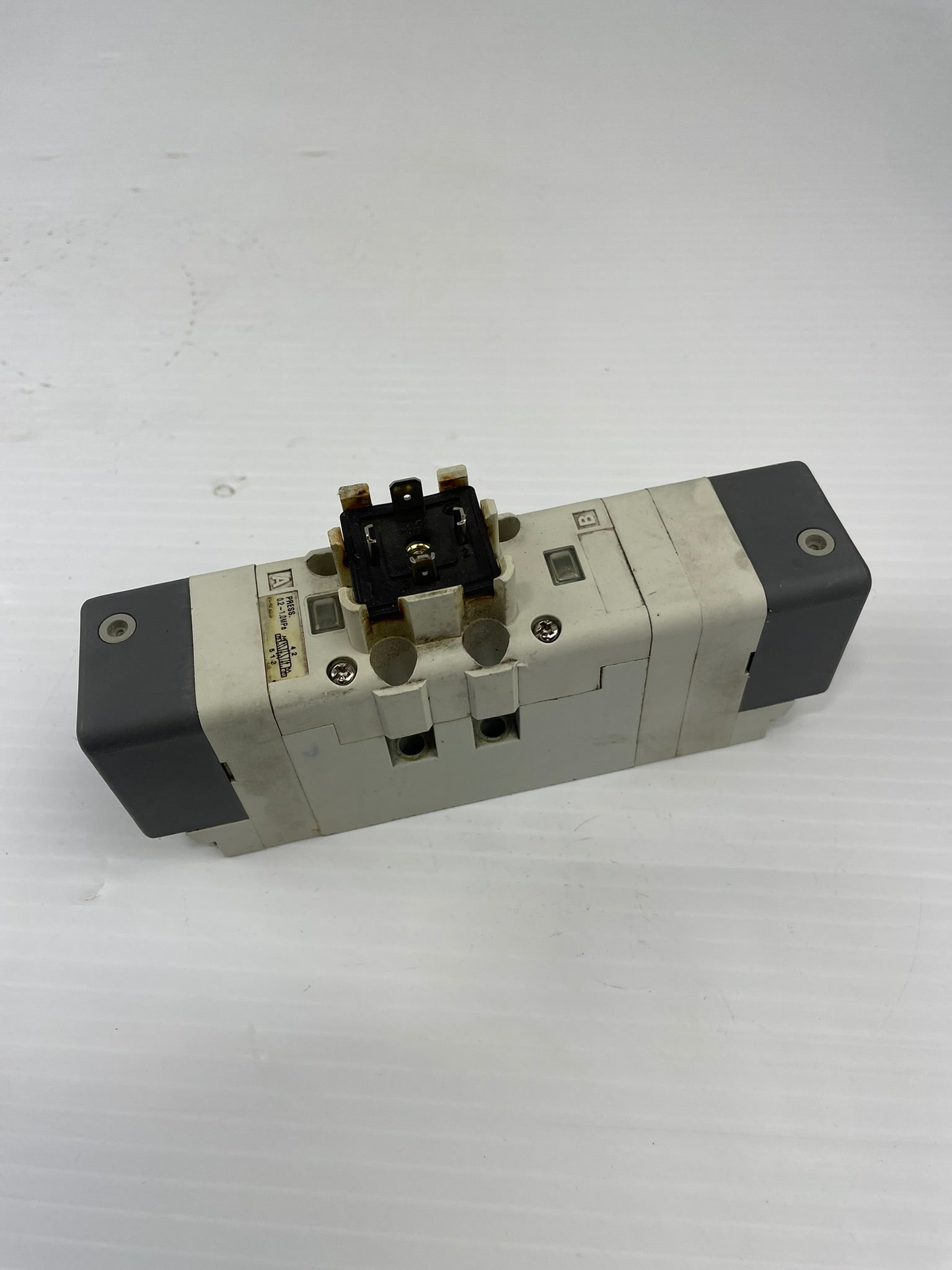SMC Solenoid Valve Pressure Rating 0.2~1.0MPa