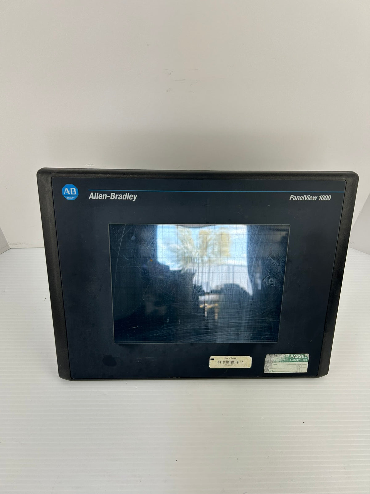 Allen-Bradley 2711-T10C15 HMI PanelView 1000 Touchscreen Series D TESTED