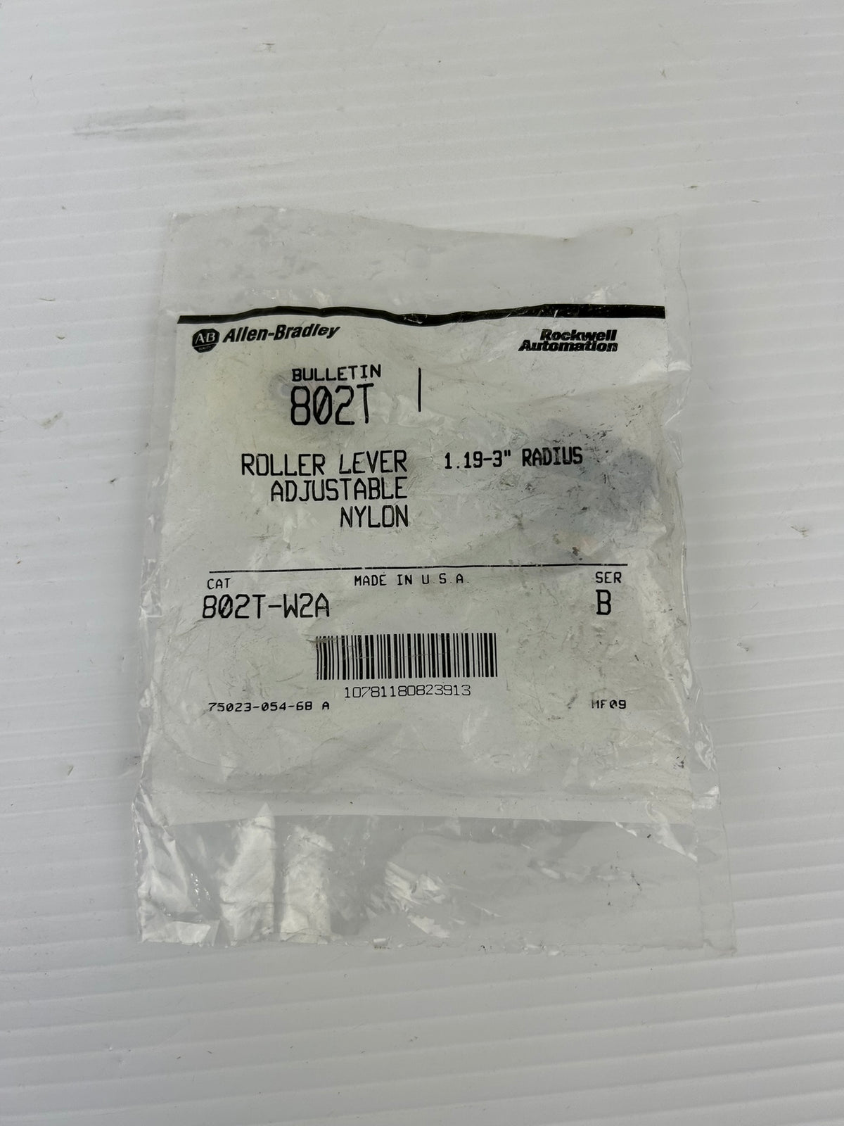 Allen-Bradley 802T-W2A Adjustable Roller Lever Limit Switch Series B Nylon
