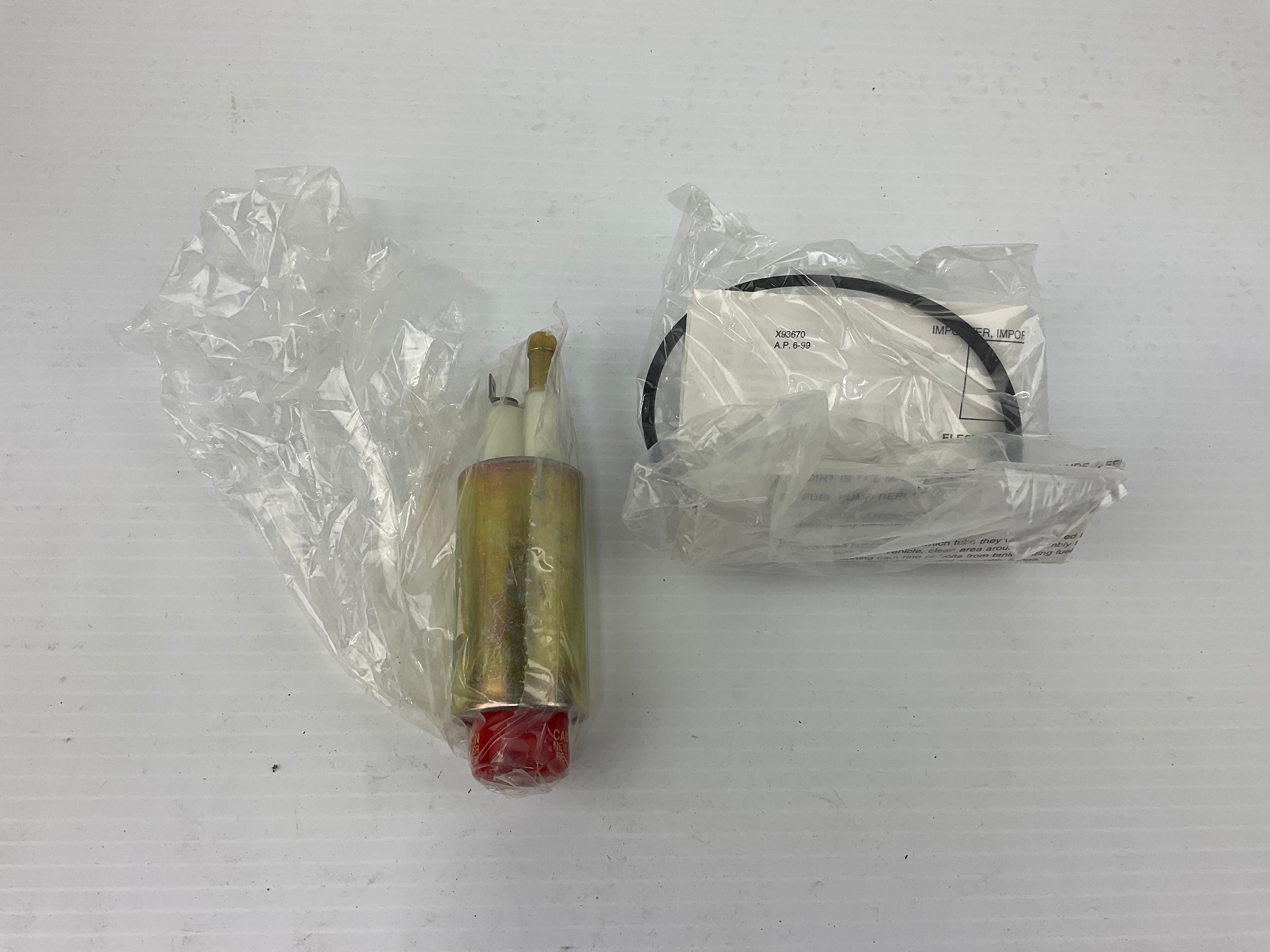 Electric Fuel Pump Interchangeable with Airtex E2065