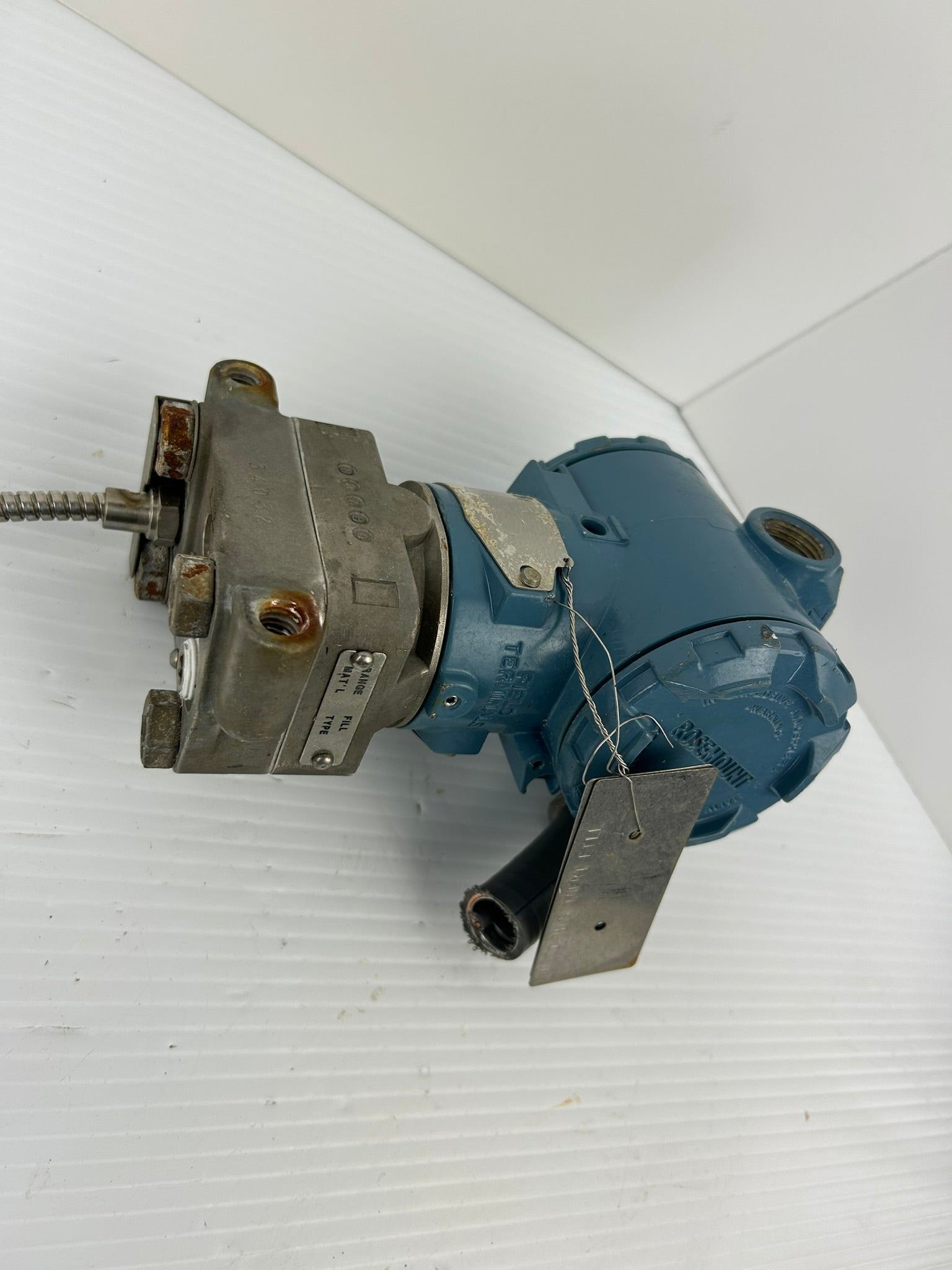 Rosemount 3051CG2A22A1AS1B4 Pressure Transmitter Sensor with Base 1SSD2-429367