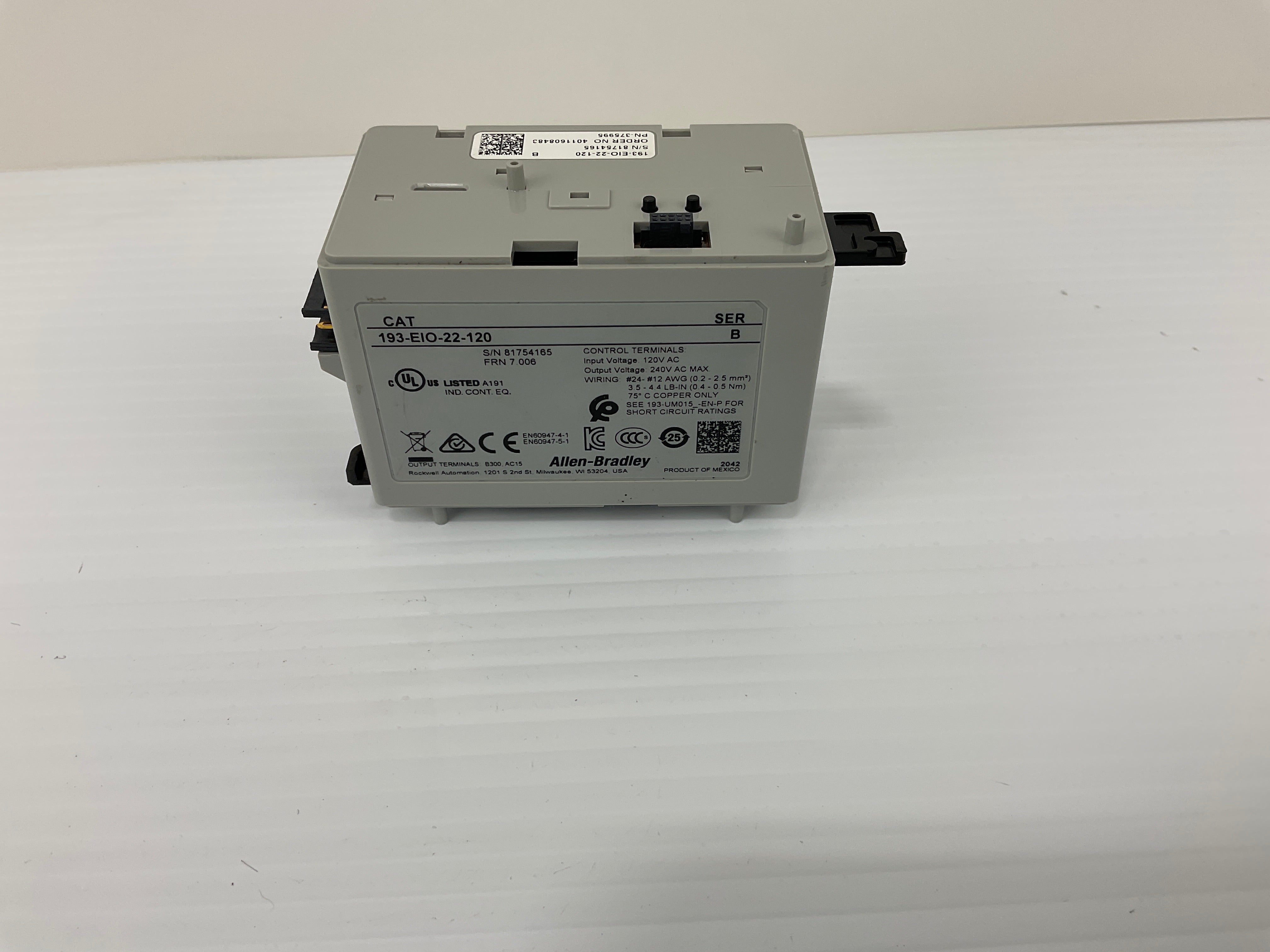 Allen Bradley Control Module 193-EIO-22-120 Series B