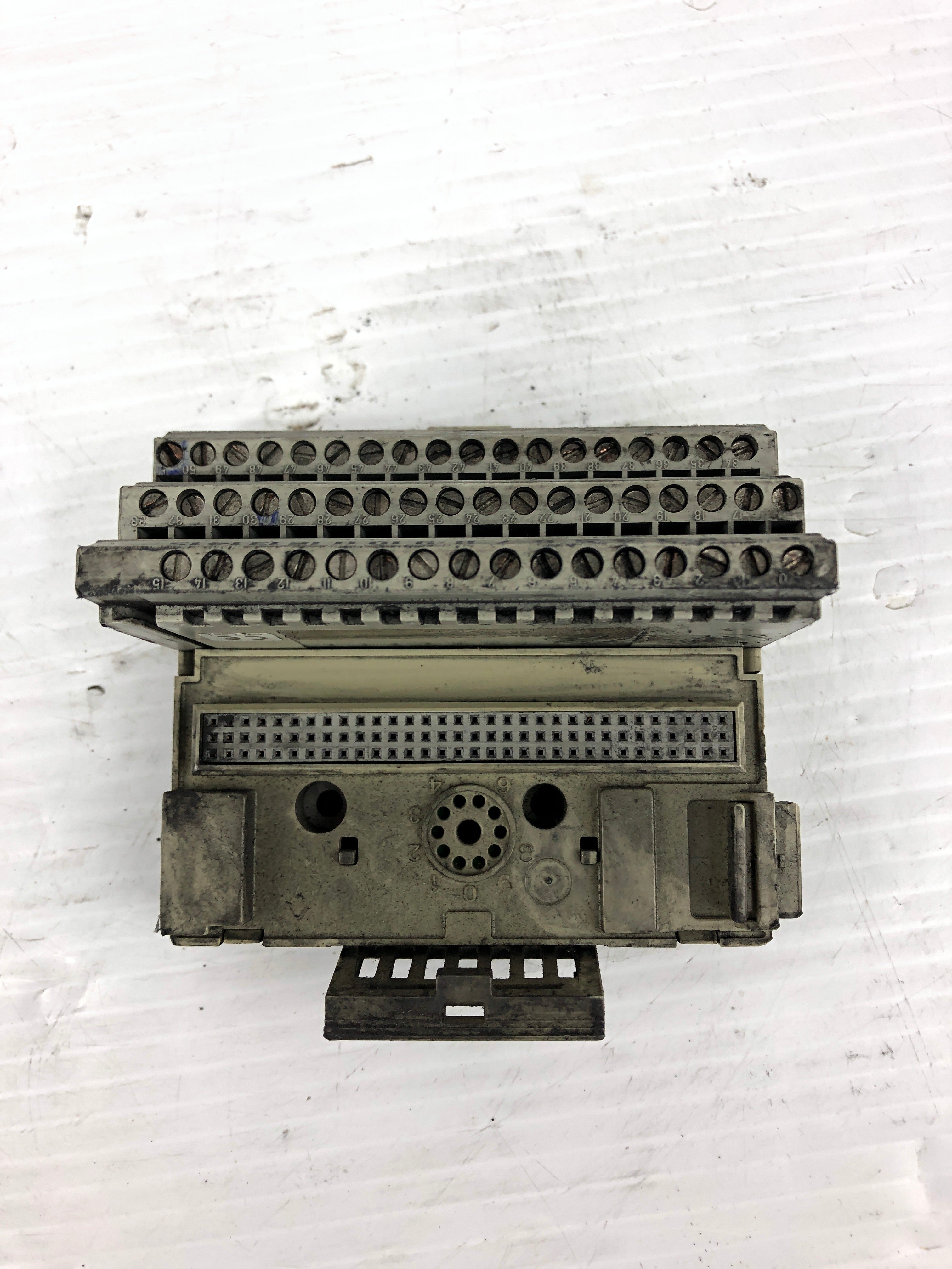 Allen-Bradley 1794-TB3 Terminal Base Series A