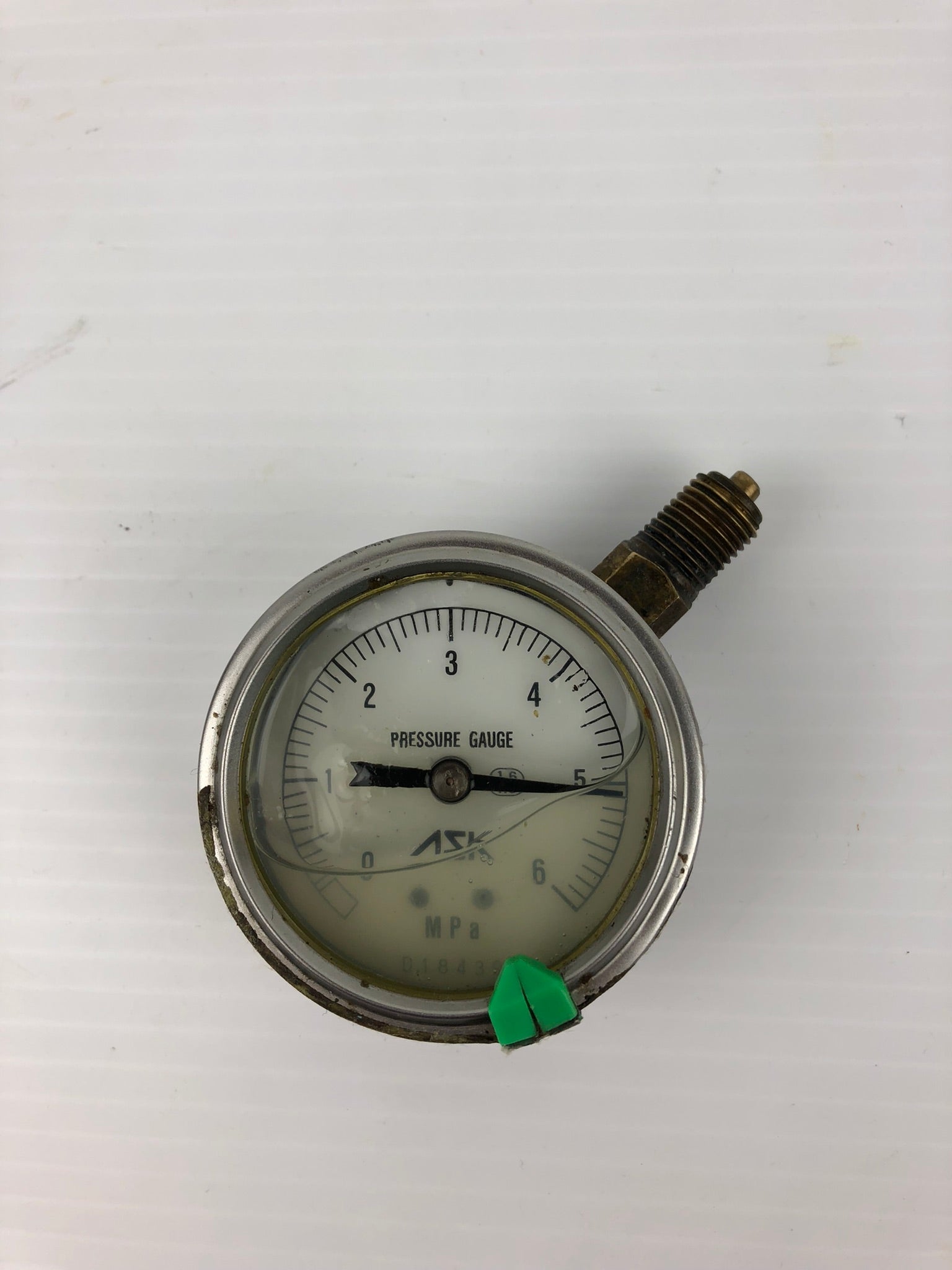 ASK D18439 Pressure Gauge 0-6 MPa