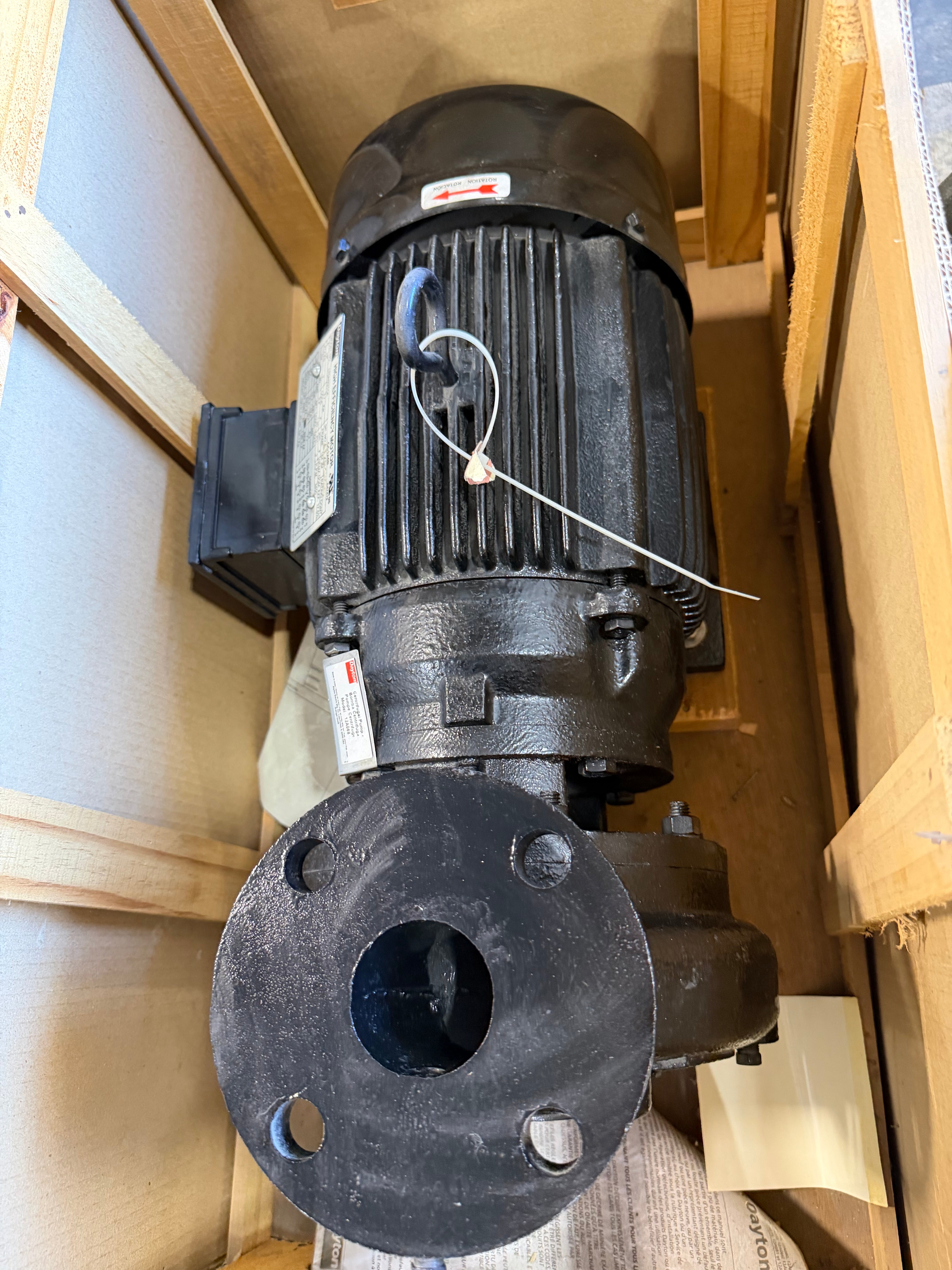 Dayton LTDH23TCE 5HP Motor 184JM 208-230/460V 3PH 3450RPM TEFC Pump Motor