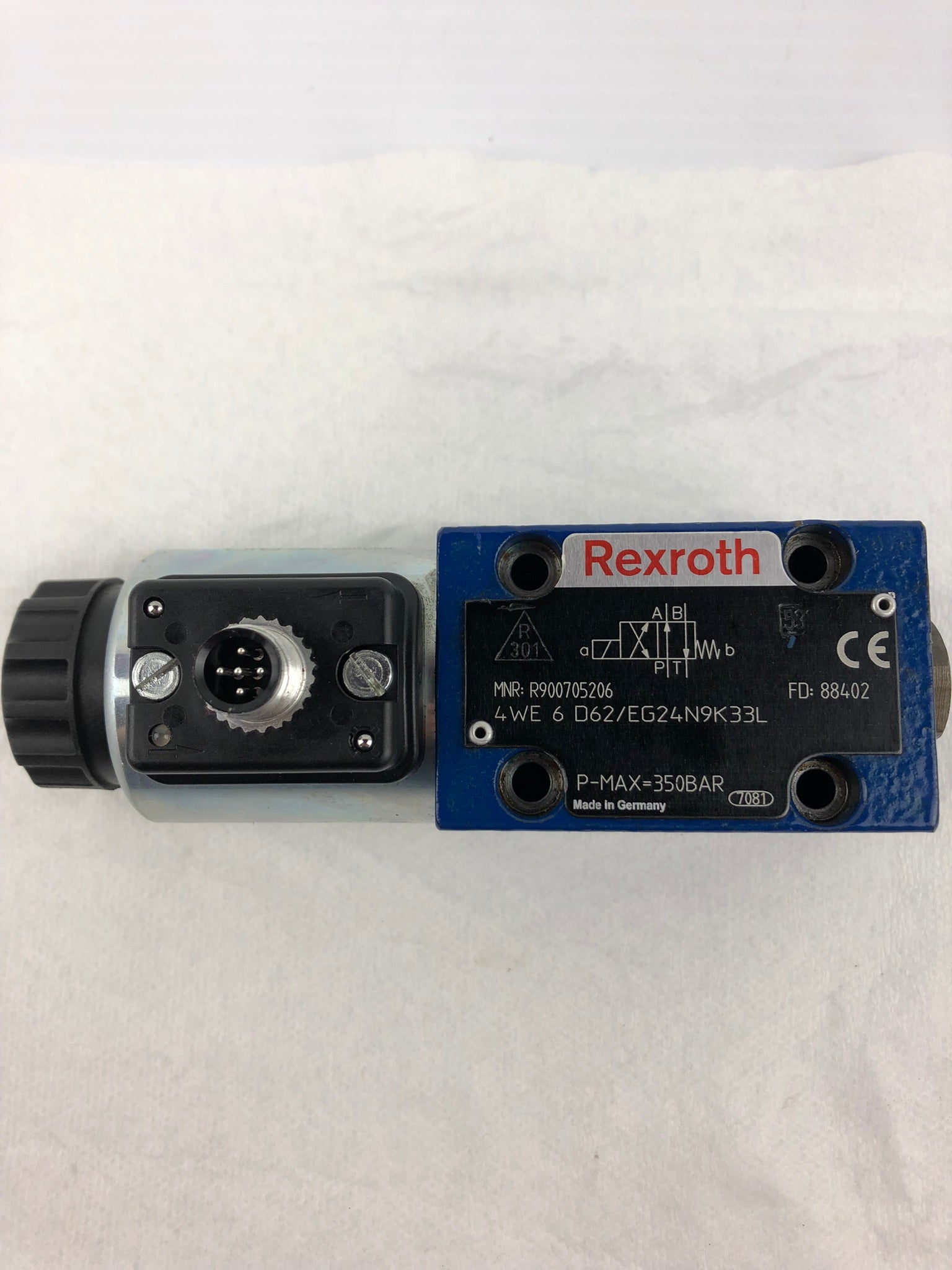 Rexroth 4WE 6 D62/EG24N9K33L Control Valve R900705206