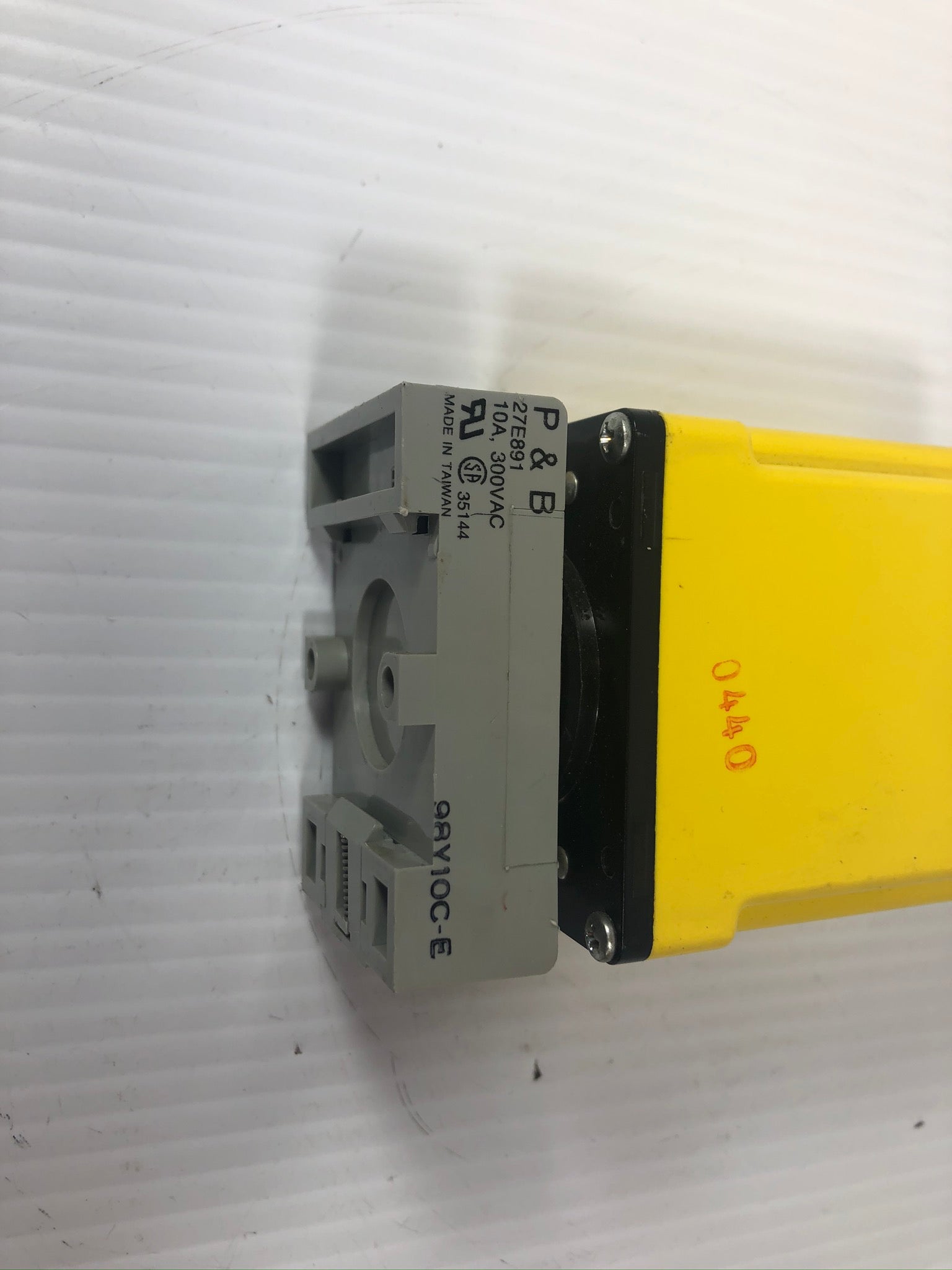 Potter & Brumfield CDB-38-70004 Time Delay Relay 240 VAC with 27E891 Socket