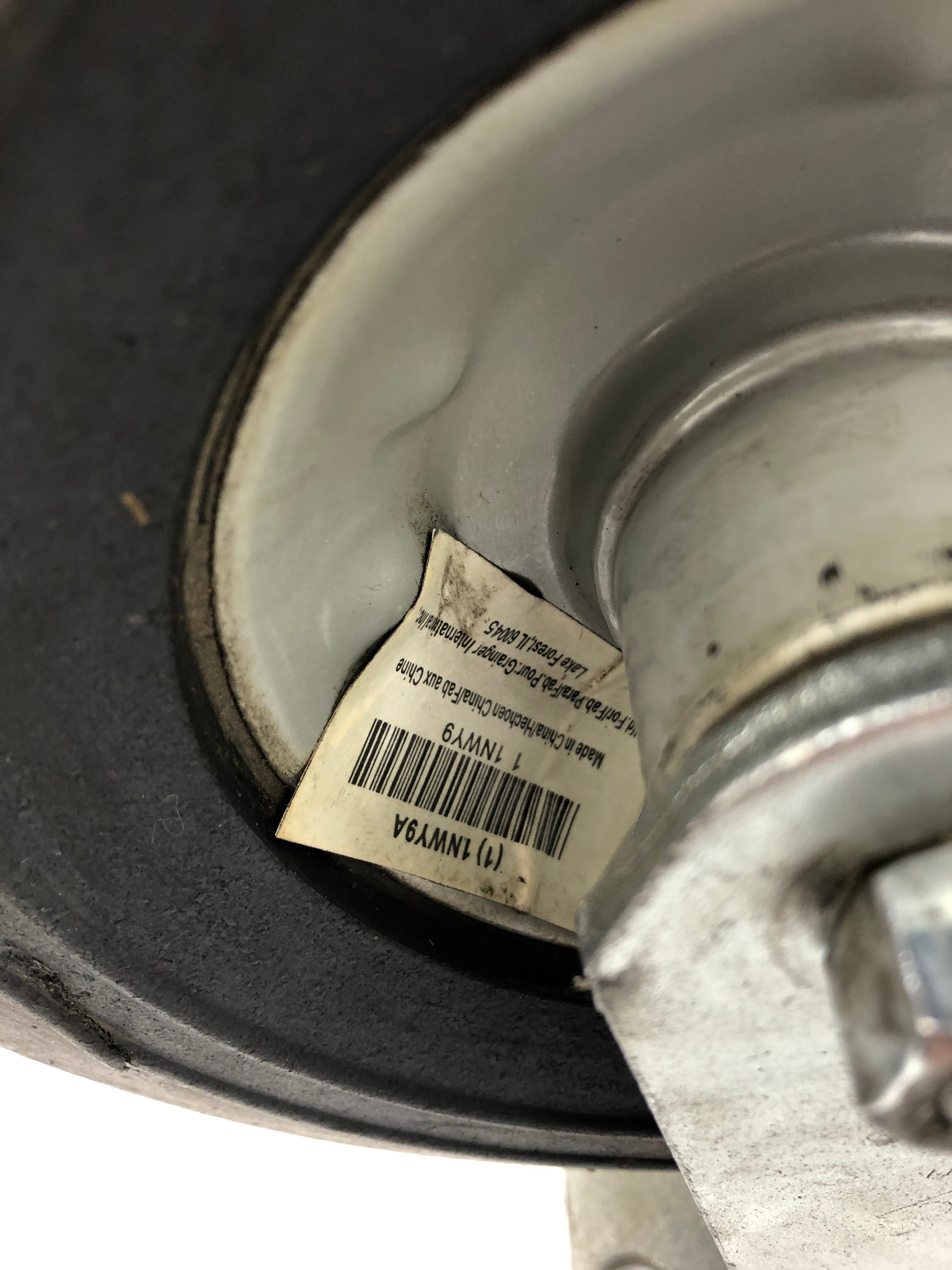 8" Caster Wheel with Bracket 1NWY9 Flat-Free Solid Rubber