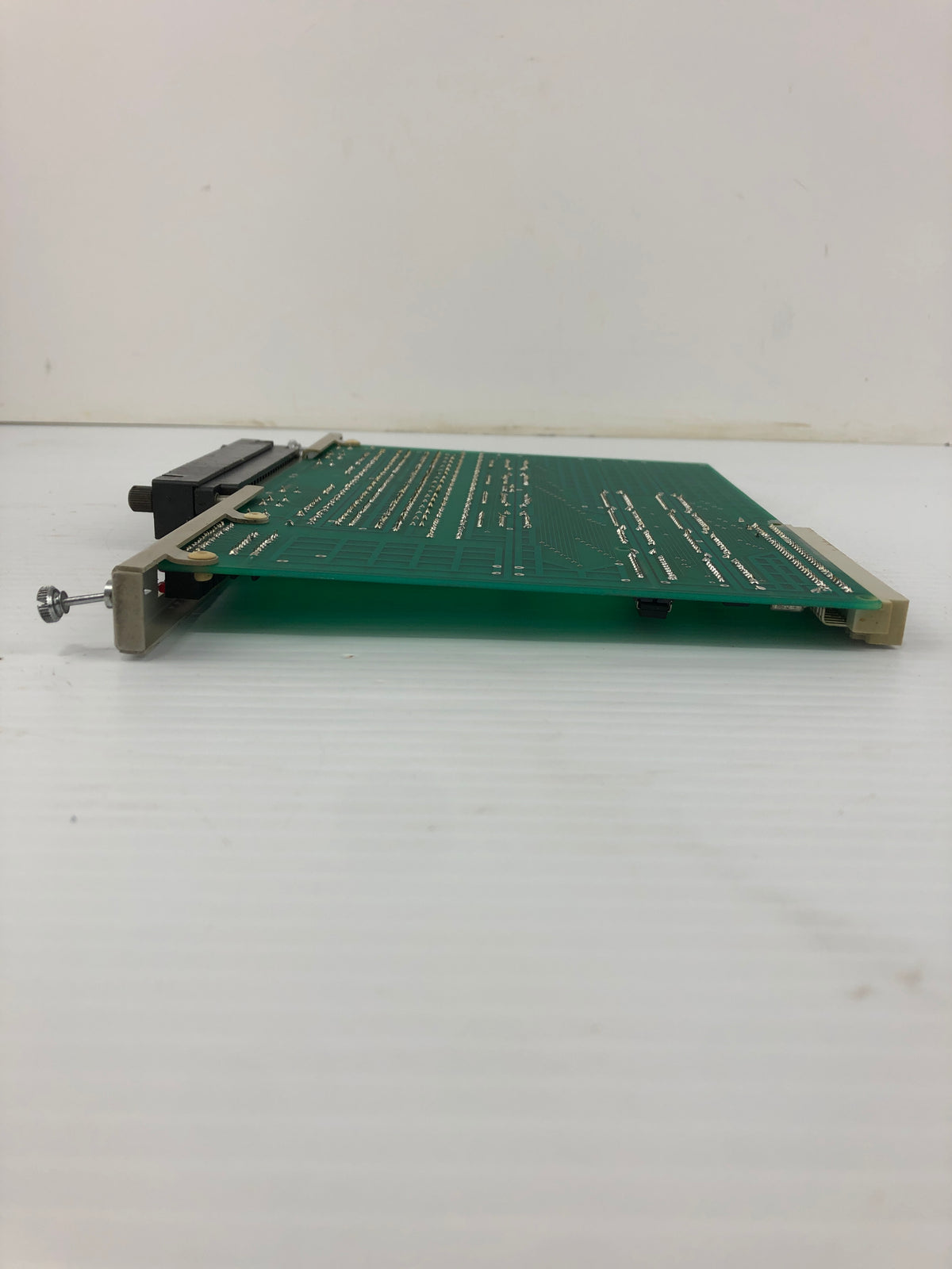 Microtek Controls Inc. LVDC505-16OUT LVDC/TTL Output Module