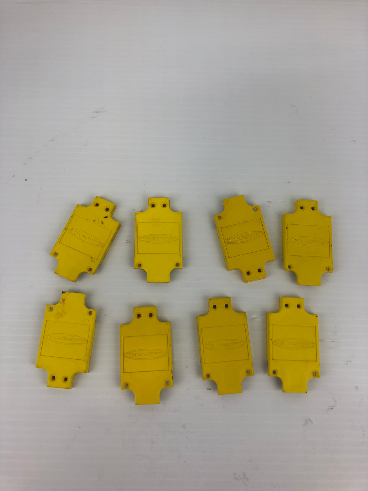Banner 15 in-lb Torque Maximum on Terminal Screws Cover - Lot of 8
