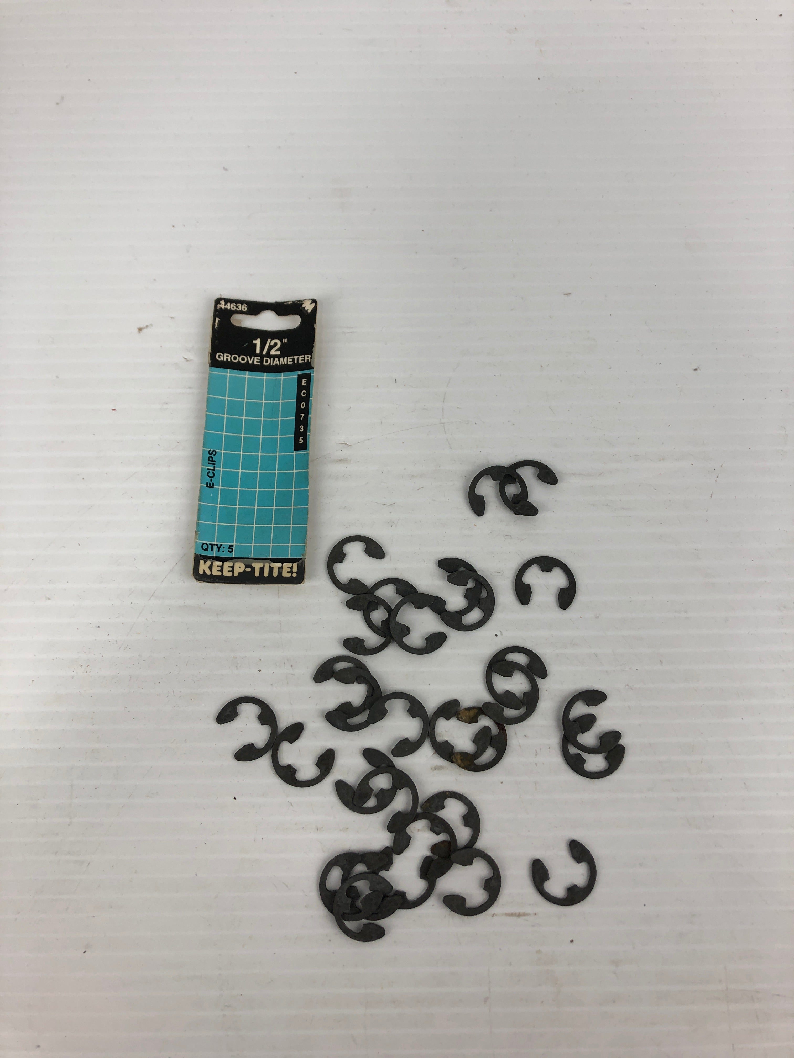 Motormite 44636 1/2" Groove Diameter E-Clips - Lot of 25