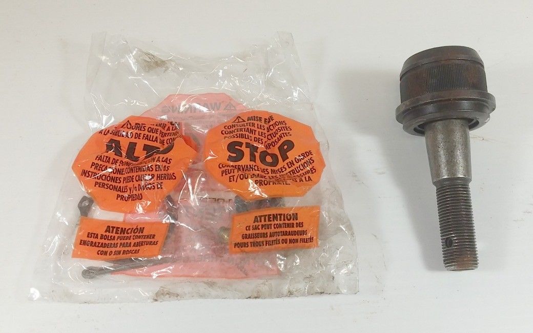 Moog K8412 Suspension Ball Joint 4WD Front Upper