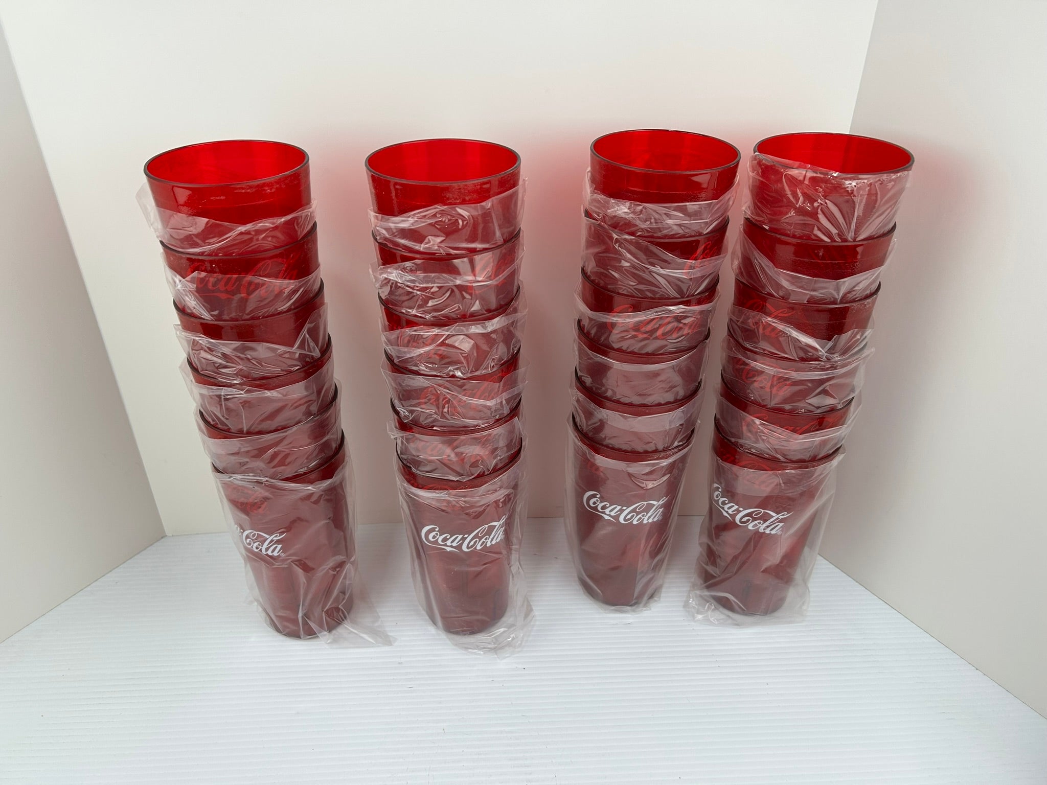 Coca-Cola 32oz Red Textured Cups Restaurant Tumbler GET 6632-1-RC - Box of 24