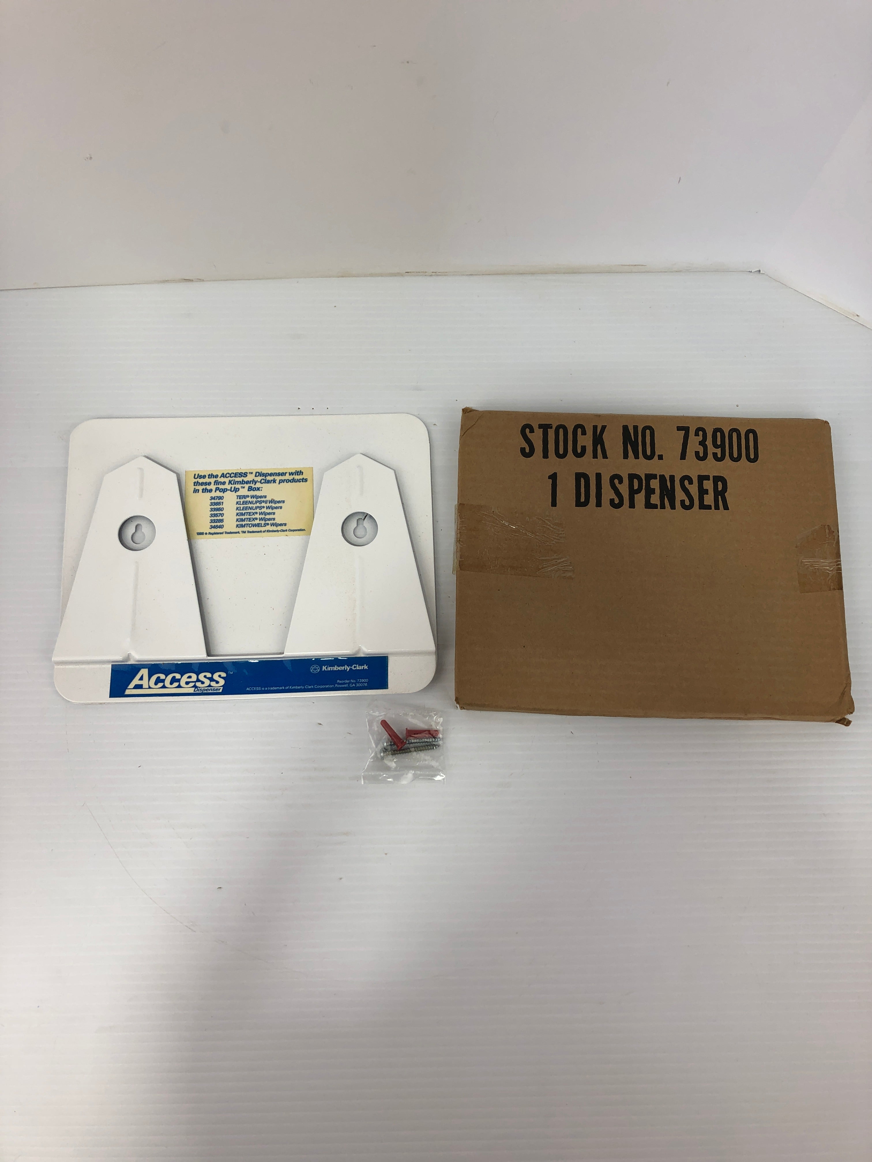 Kimberly Clark 73900 Access White Metal Dispenser