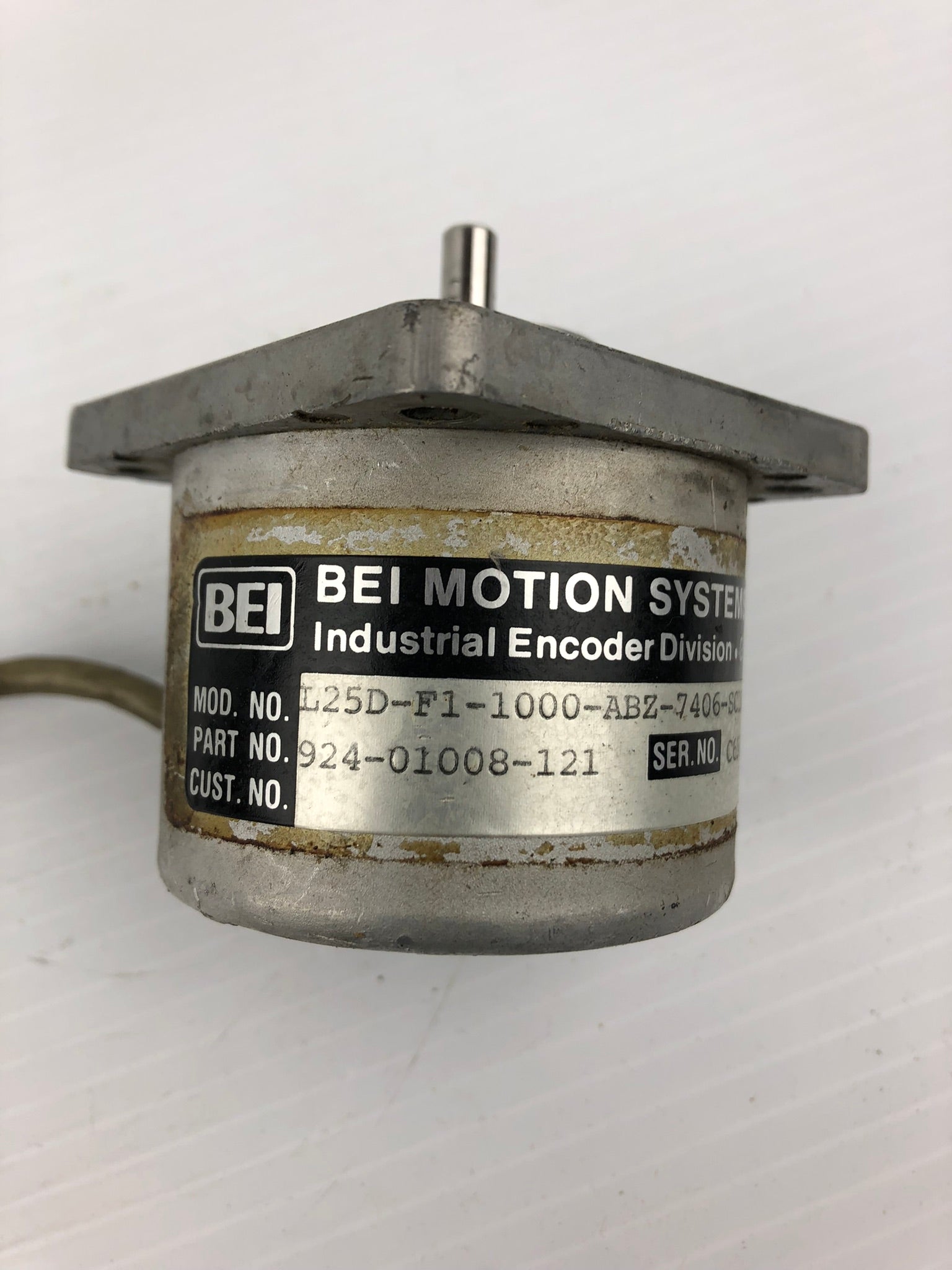 BEI Motion Systems L25D-F1-1000-ABZ-7406-SC108 Encoder 924-01008-121