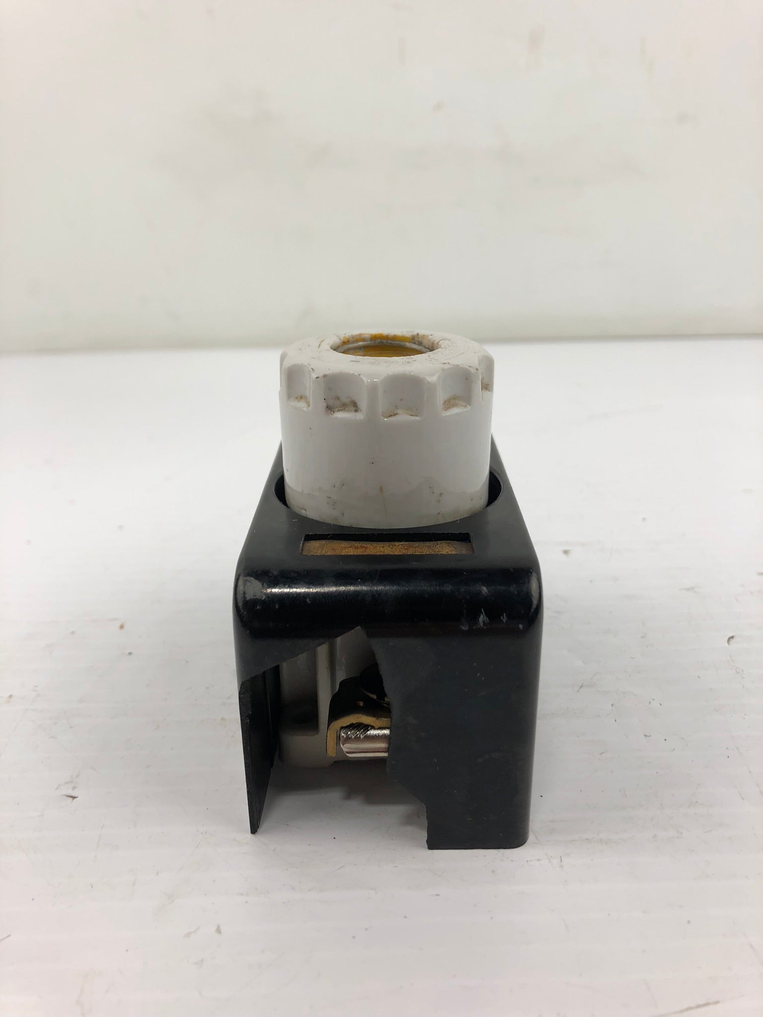 Fuse Holder with Bussmann Fuse 500V 50A - Damaged Cover