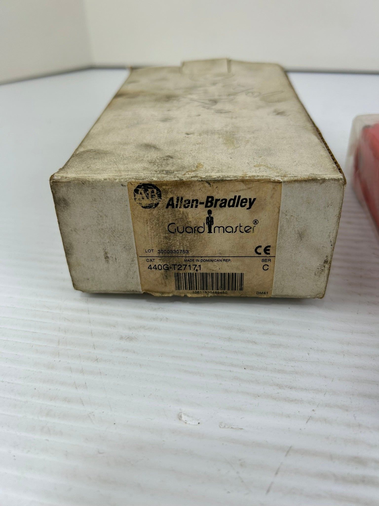 Allen-Bradley 440G-T27171 Guardmaster TLS1-GD2 Safety Interlock Switch