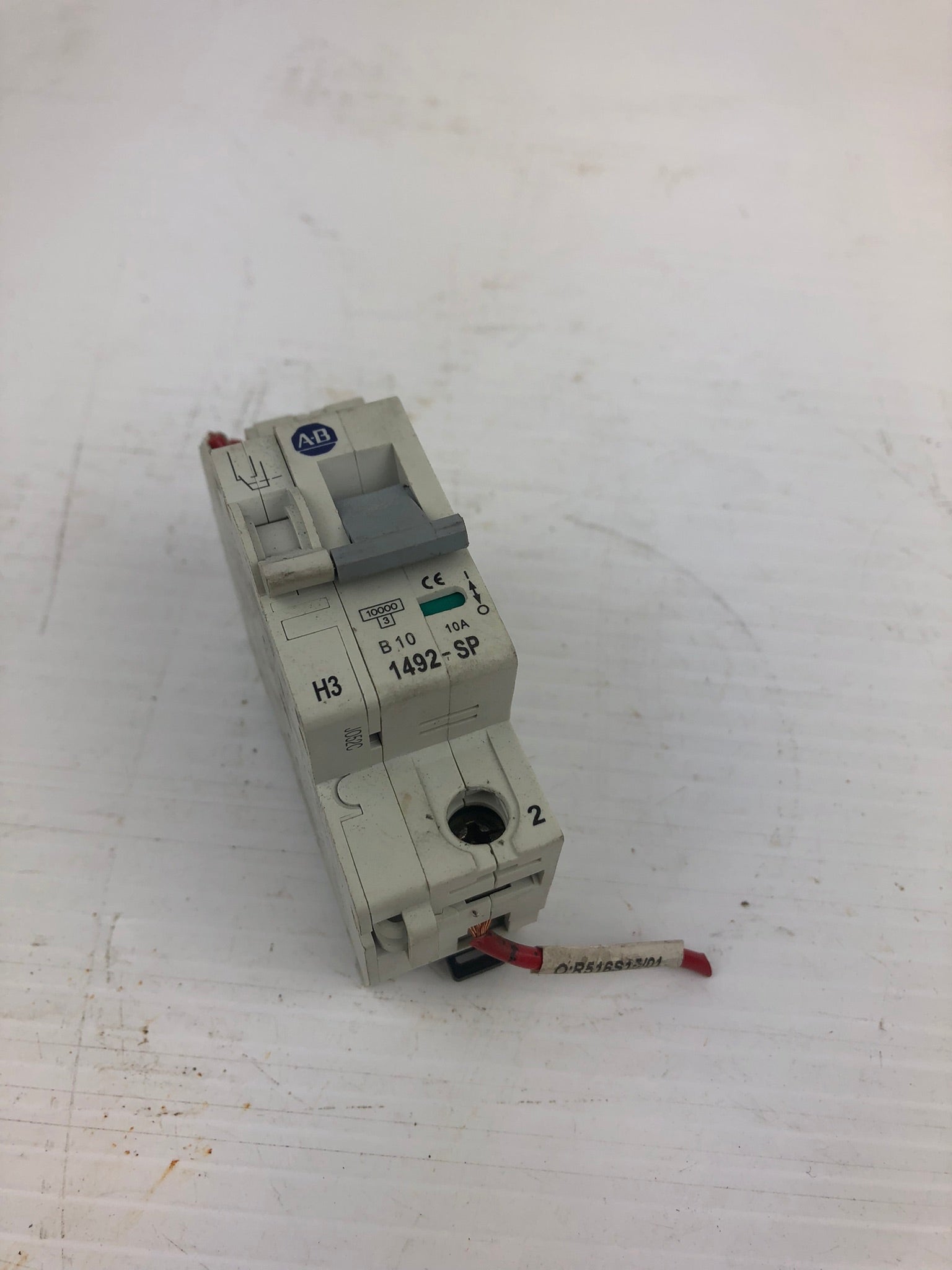 Allen-Bradley 1492-SP Circuit Breaker 1492-SP1B100 Series C 10A with 1492-ASPH3