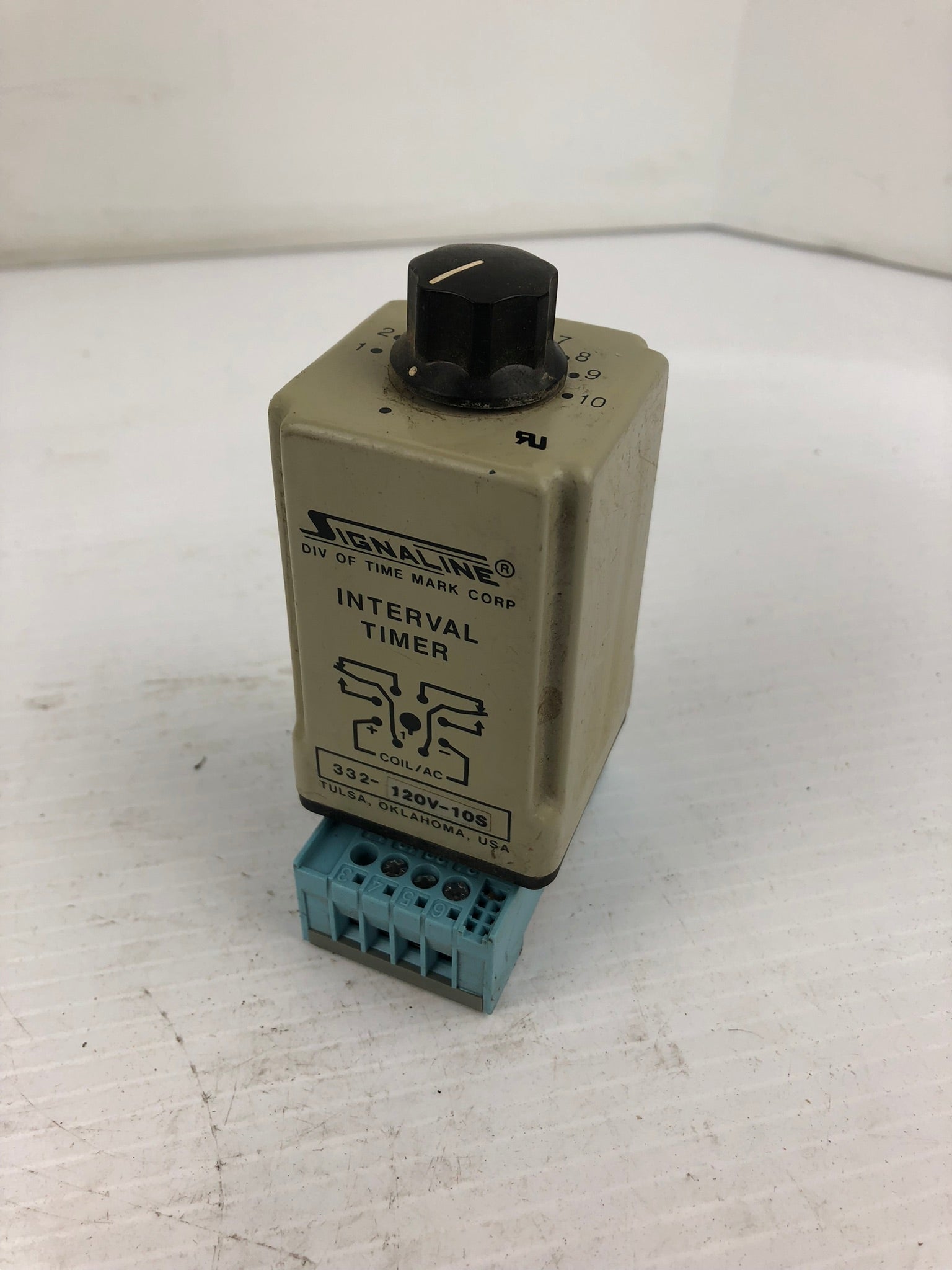 Signaline 332-120V-10S Interval Timer