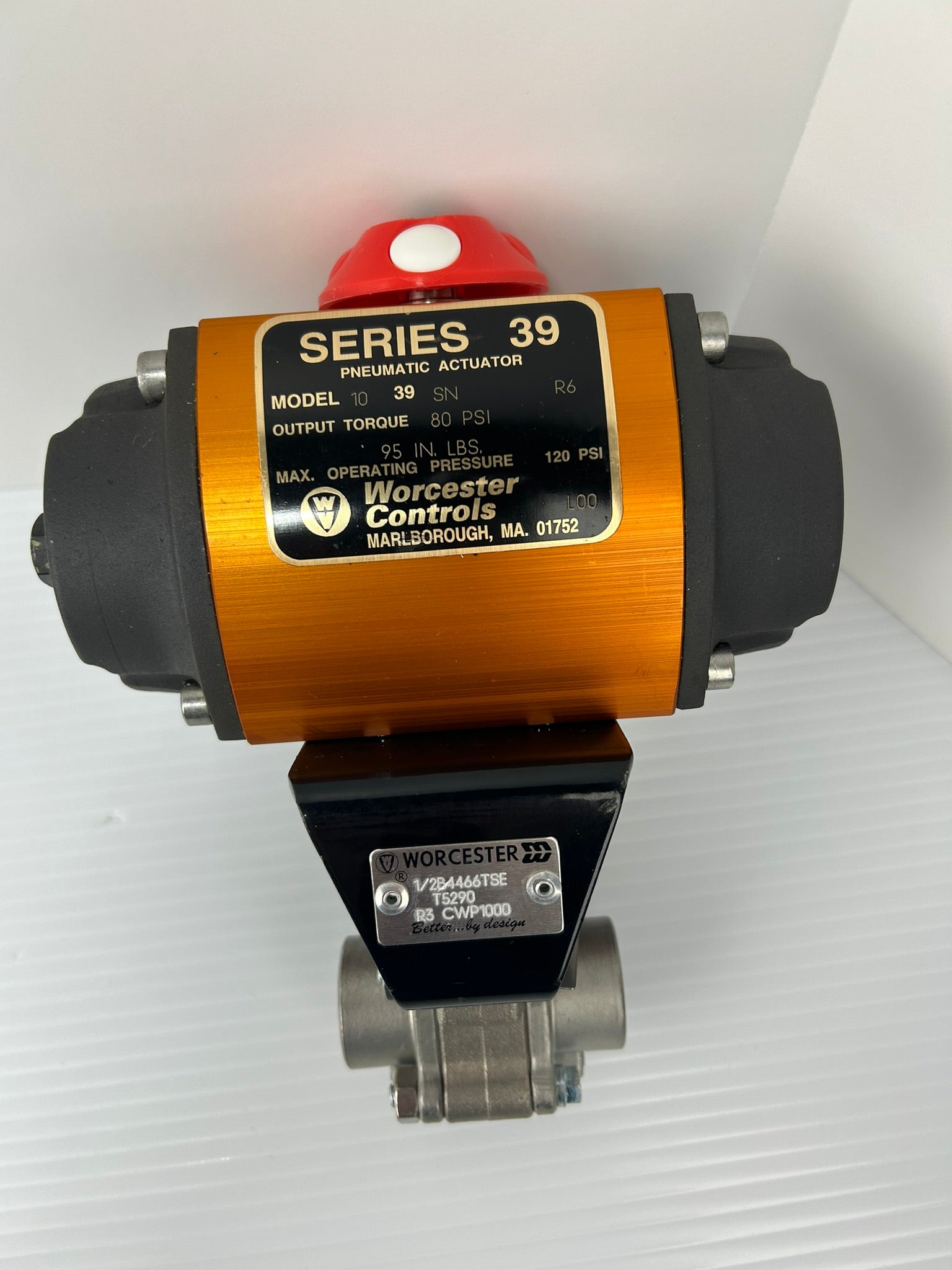Worcester Controls 1039SNR6 Pneumatic Actuator Ser 39 1/2B4466TSE Ball Valve