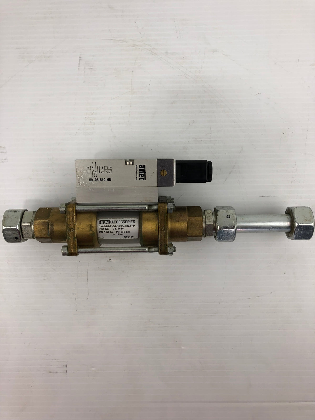 Hydac Accessories CX06-2/2-F/C-2/10/064/012/FFP Solenoid Valve Assembly 3371686