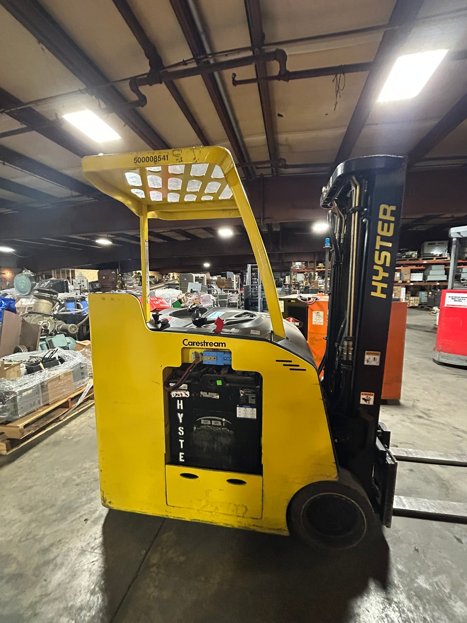 Hyster E40HSD Electric Stand-Up Forklift Truck 4000 Lb. Capacity 36 Volt Type EO