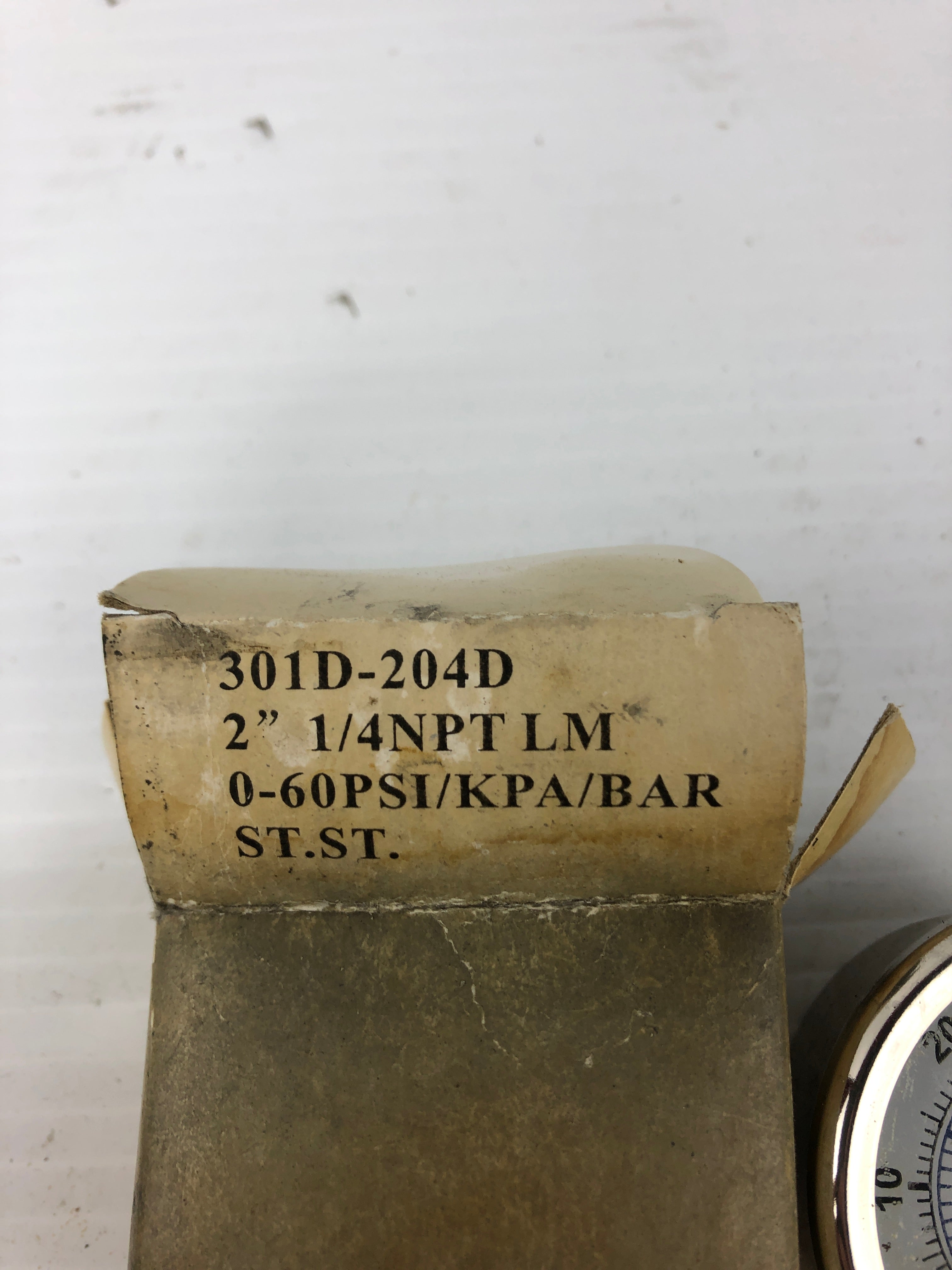 Universal Gauge 301D-204D 2" 0-60 PSI 1/4" NPT