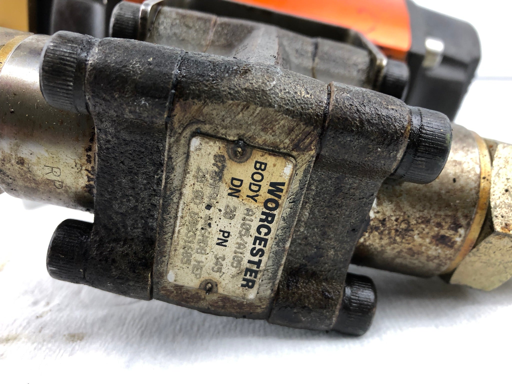 Norbro 10-RDB40-1SDBE0-D Pneumatic Actuator w Lucifer S26401-36-1