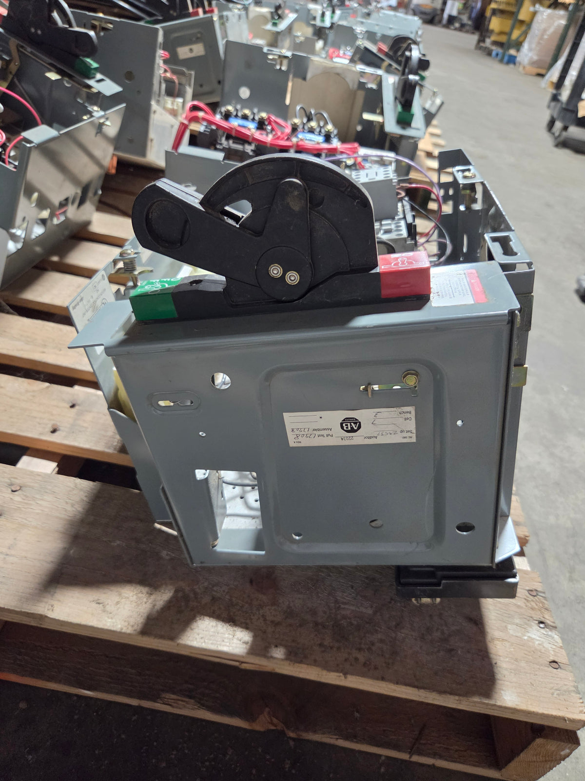 Allen-Bradley MCC Bucket 2113B Size 1 FVNR 15A Breaker 5HP 3PH 480V - No Door