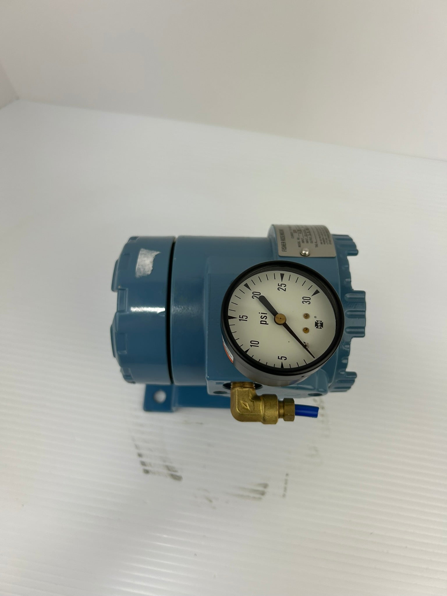 Fisher Rosemount 3311 Current to Pressure Transducer Gauge 0-30 PSI