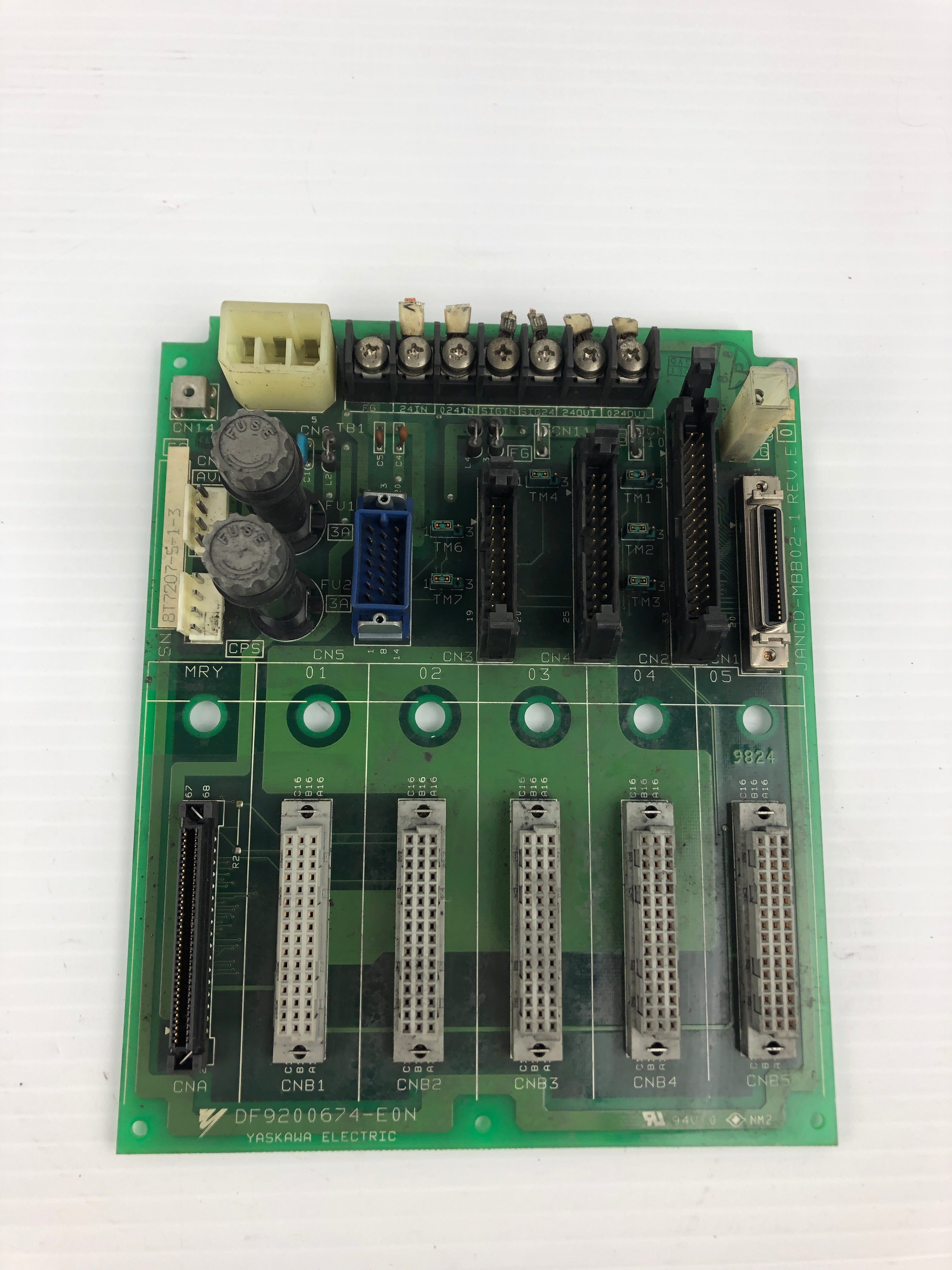 Yaskawa Electric DF9200674-E0N Robotic Circuit Board Card JANCD-MBB02-2 Rev E