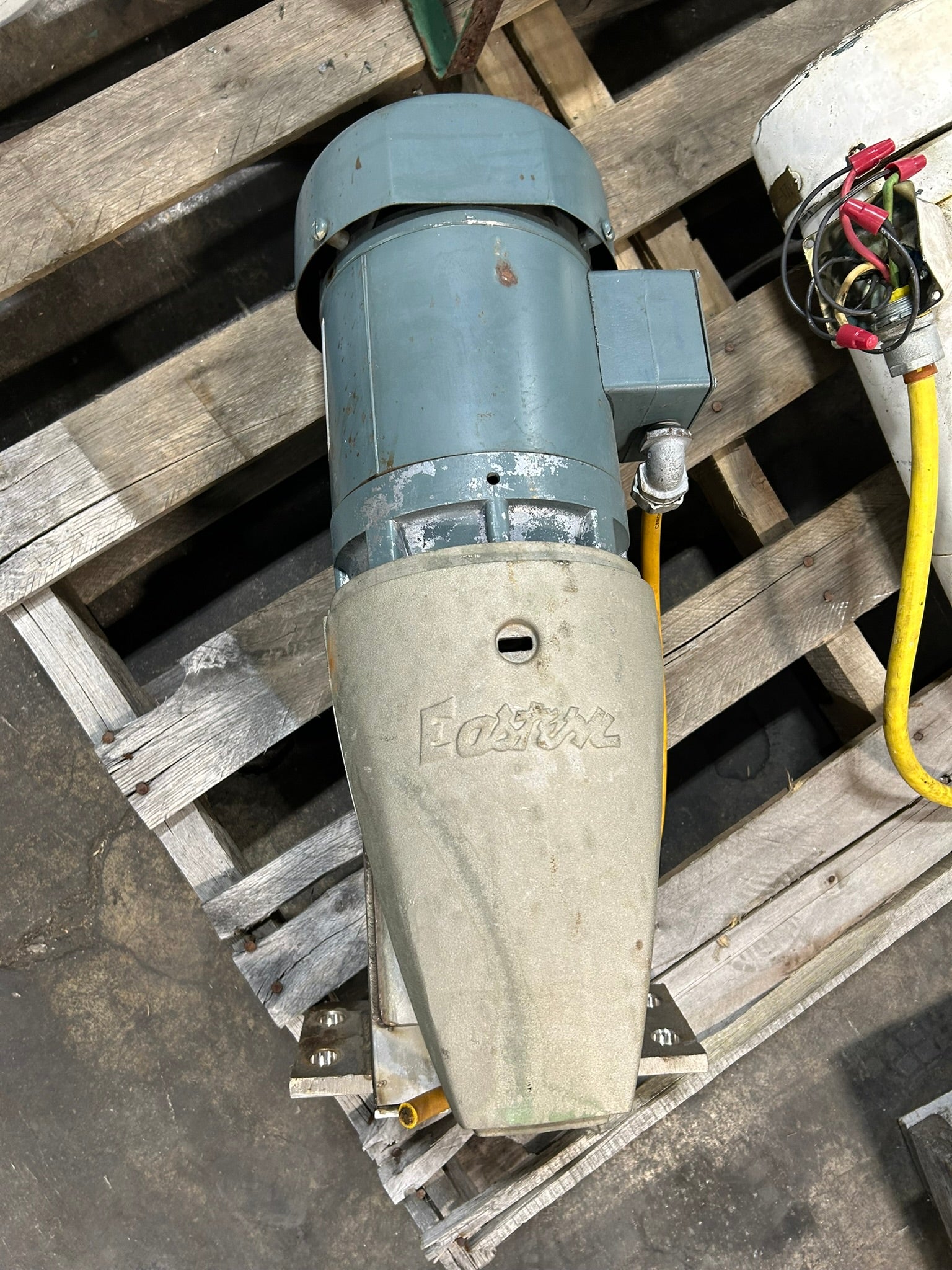 Eastern RB-2 Drum Barrel Mixer & Gould Century 8-120699-01 Motor 1HP 1725RPM 3PH