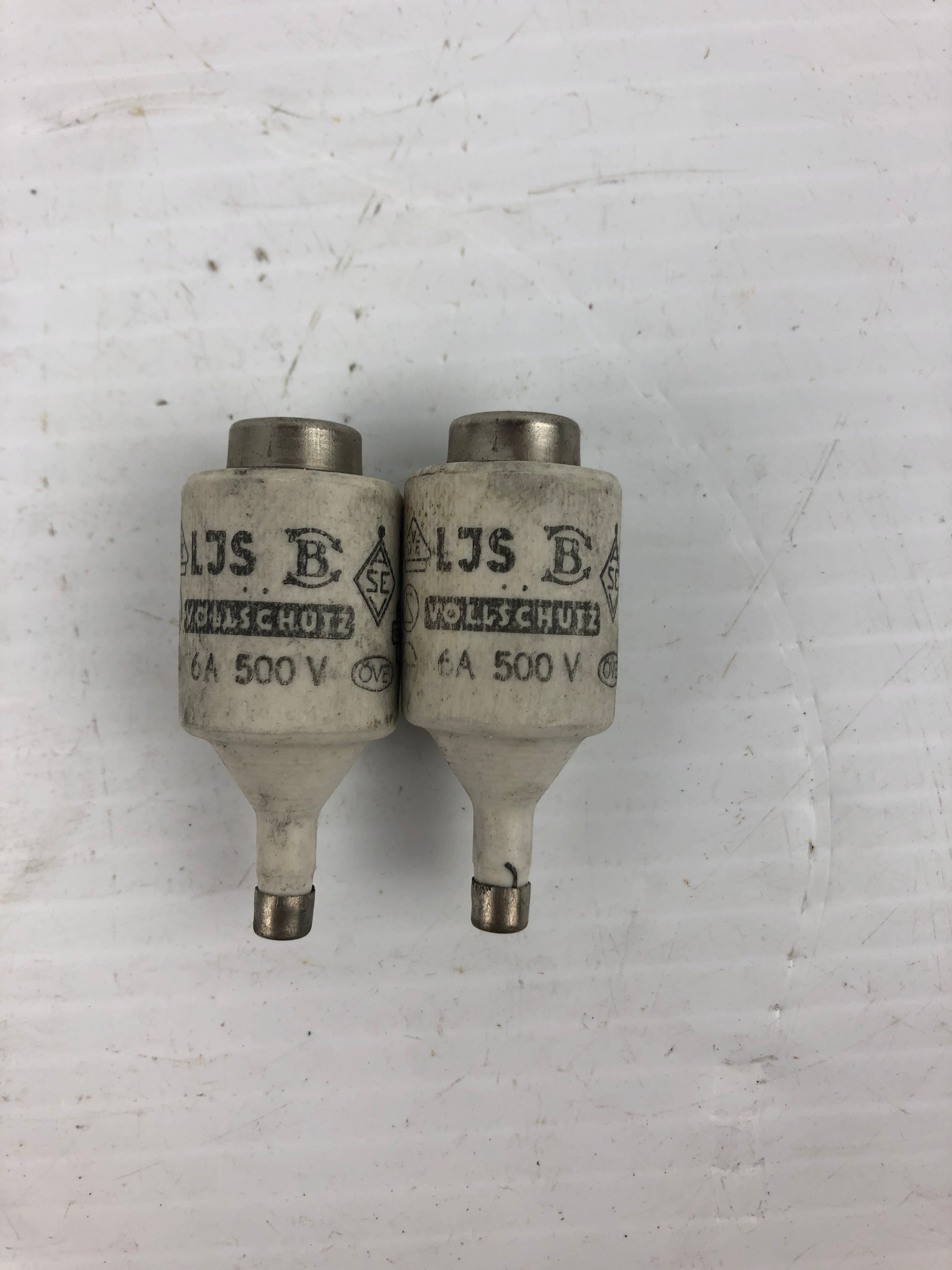 LJS Vollschutz Fuses 6A 500V - Lot of 2