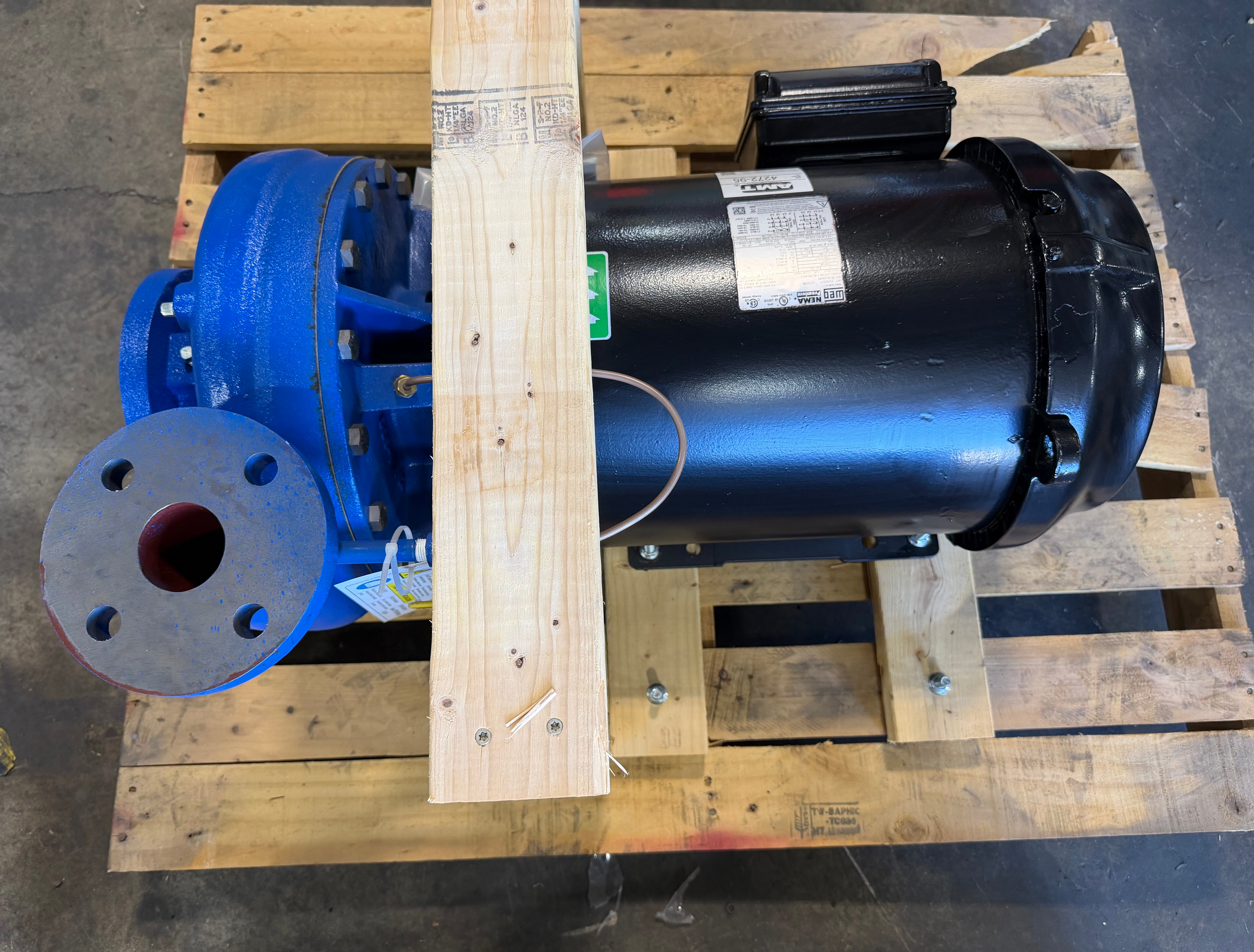 AMT 4272-95 Centrifugal Pump w/ WEG 15 HP Motor 230/460V 3PH 1770 RPM NEW