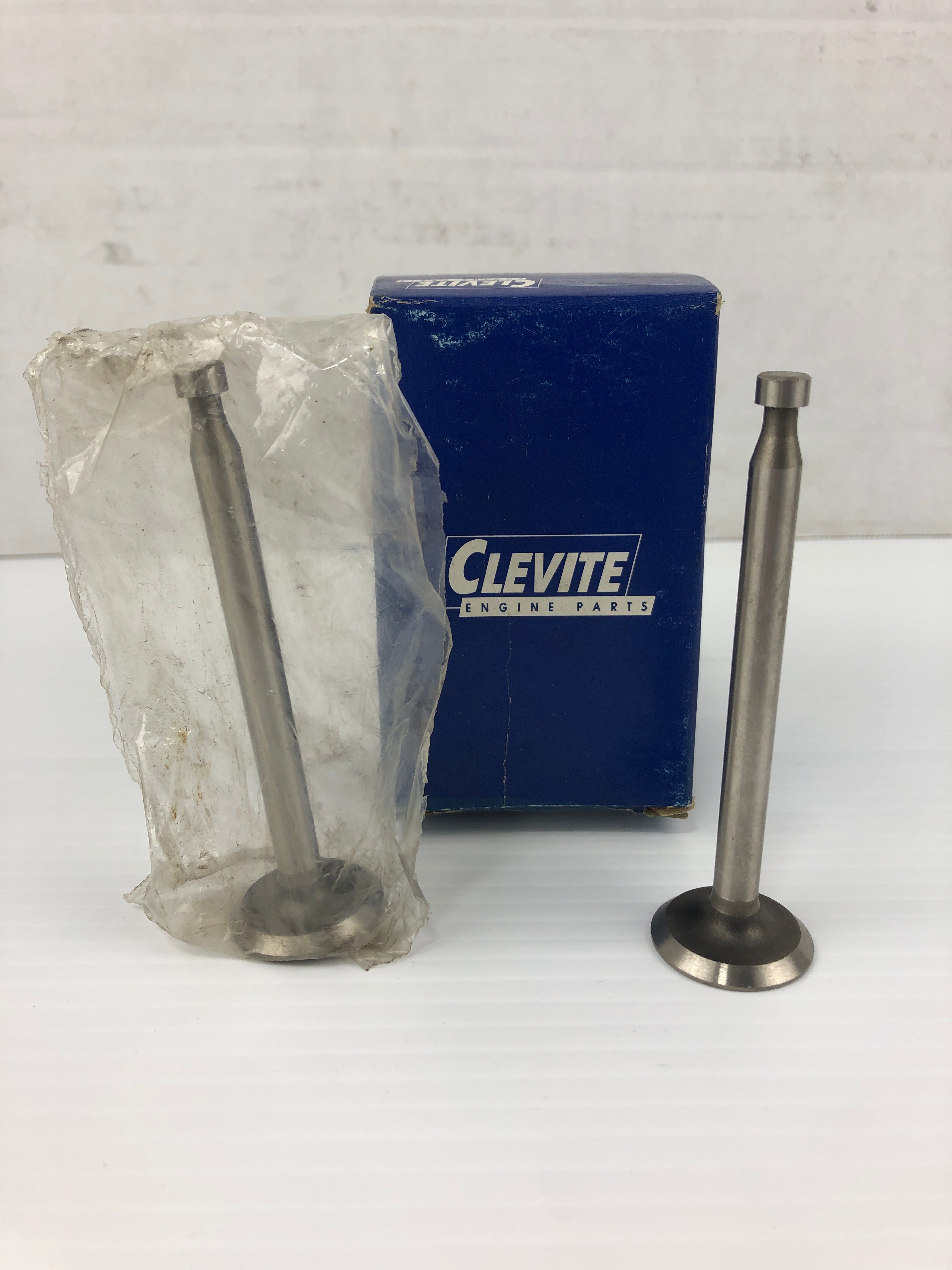 Clevite 2111441 Engine Exhaust Valve 211-1441