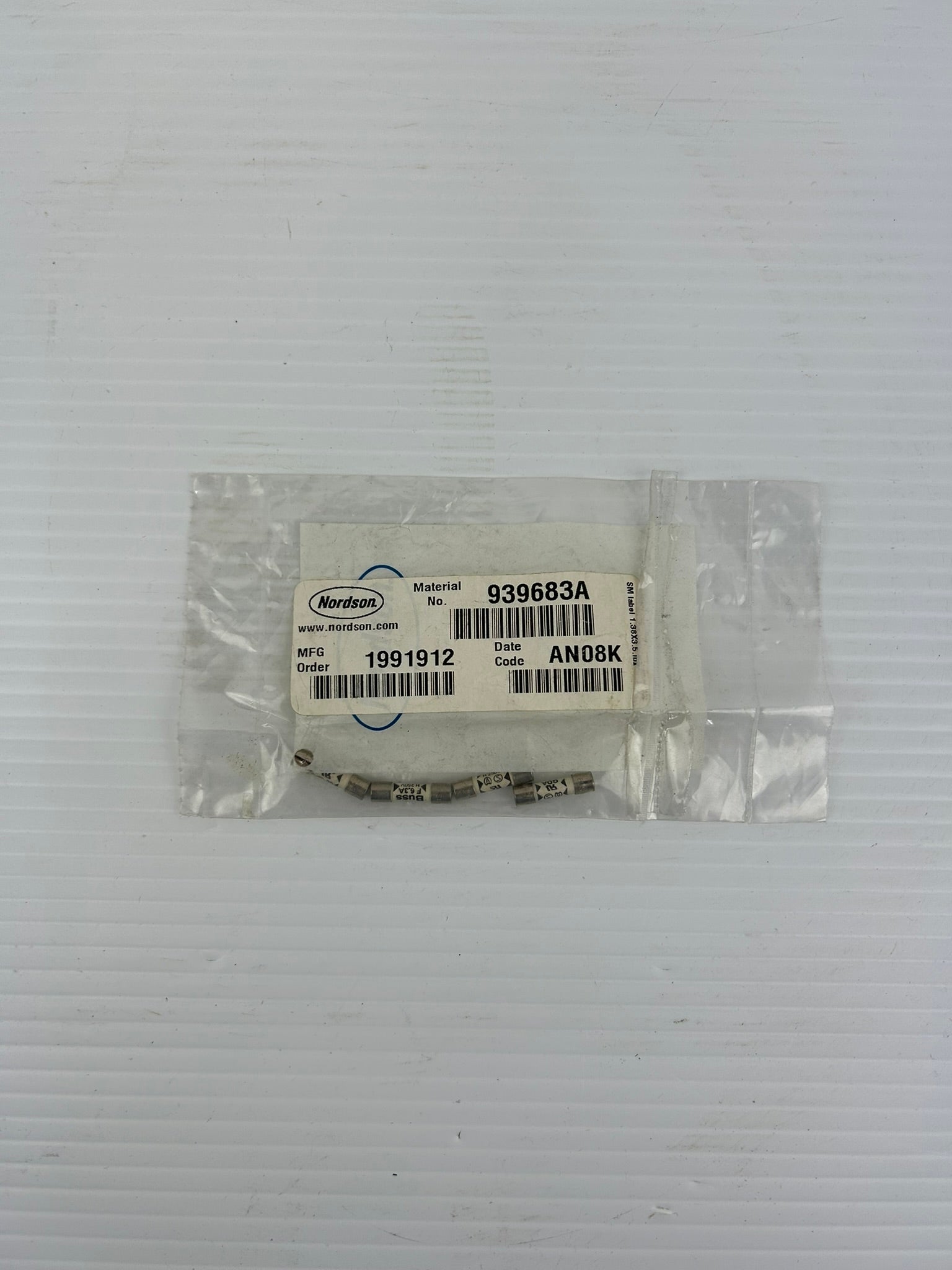 Nordson 939683 and 939683A Fuses - Lot of 8