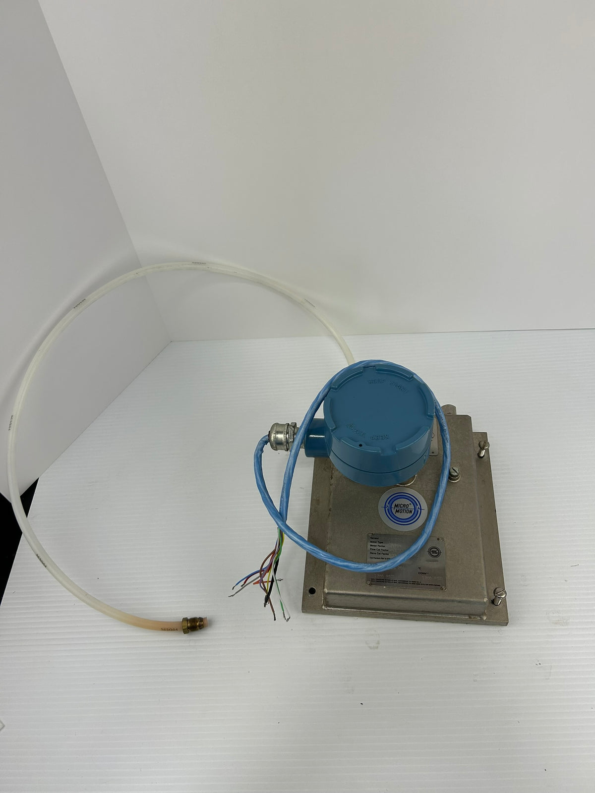Micro Motion DS012S100SU Mass Flow Sensor Transmitter 08353