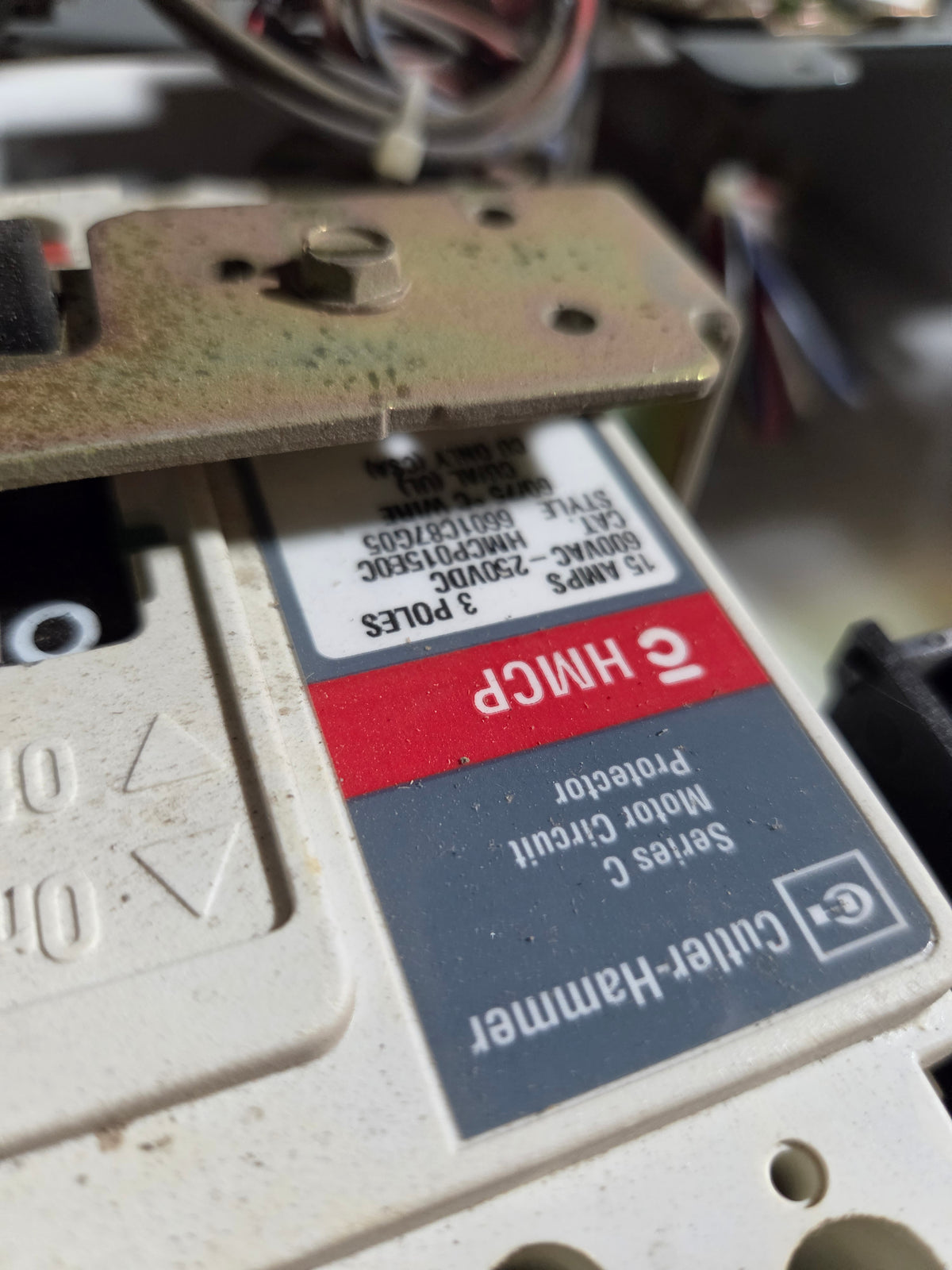 Allen-Bradley 2107B MCC Bucket 480V 3PH Size 1 FVR 3.0HP 15A Breaker - No Door