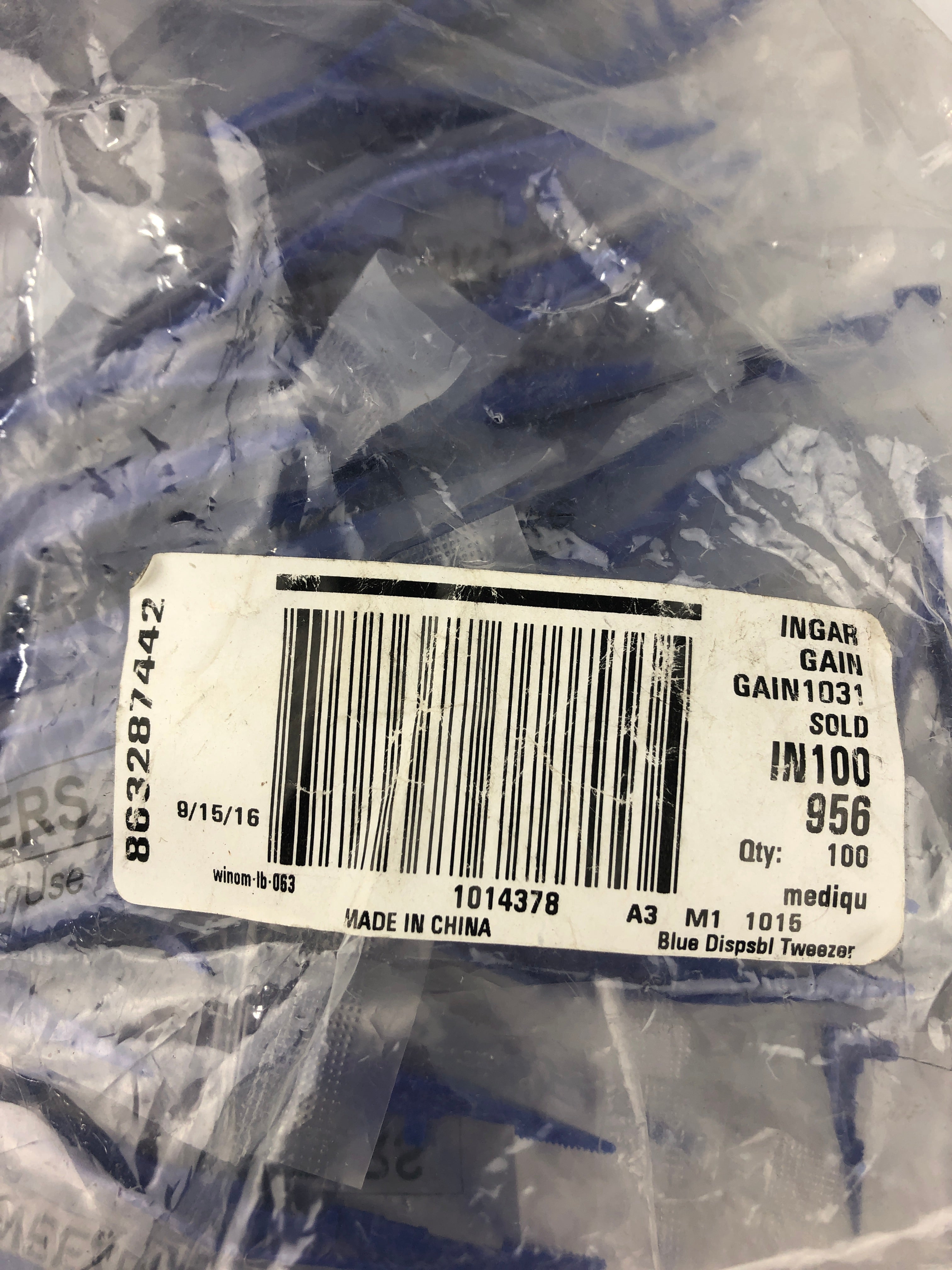 Mediqu IN100956 Blue Disposable Tweezers - Lot of 72