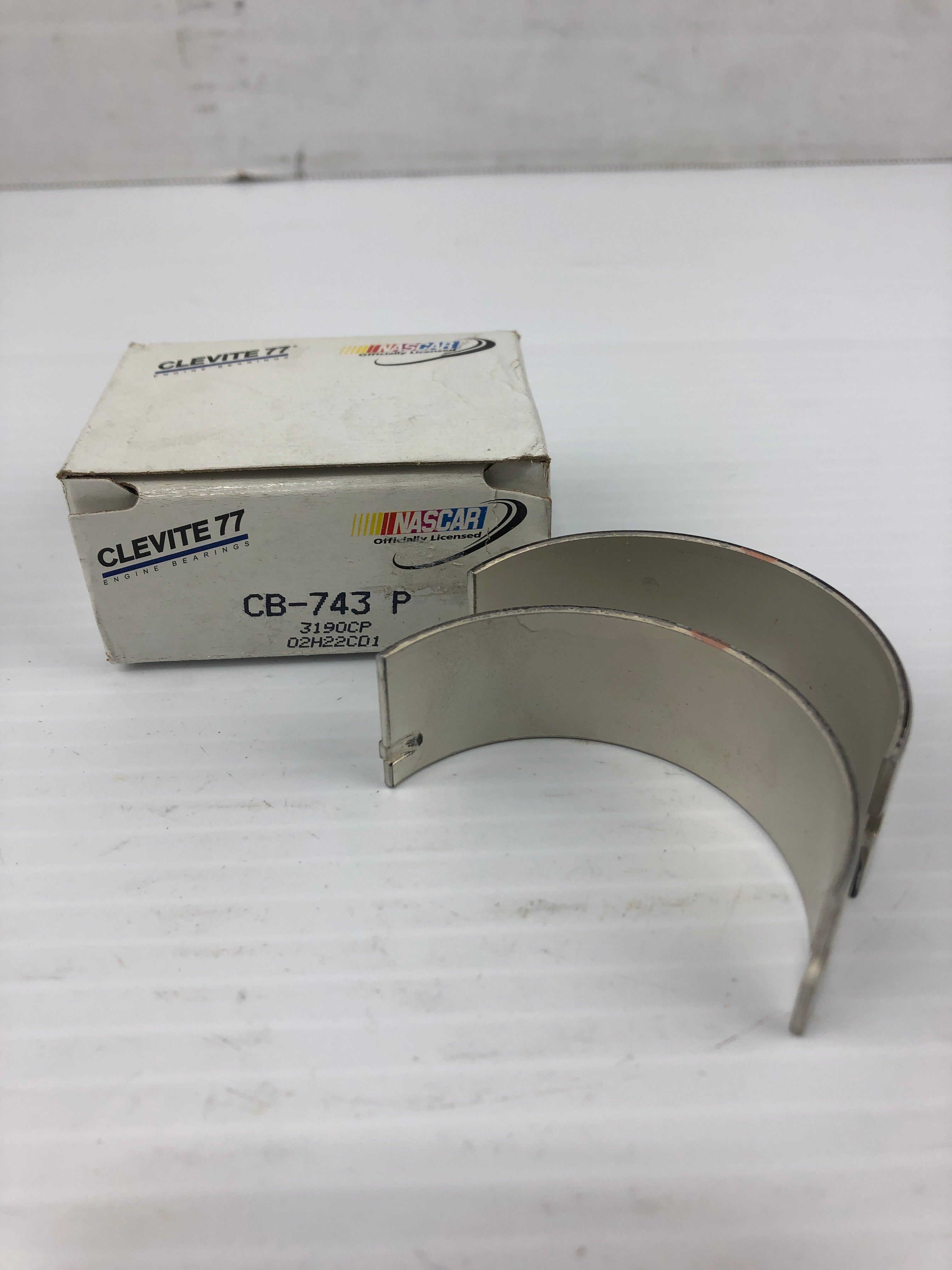 Clevite CB743P Engine Connecting Rod Bearing CB-743 P