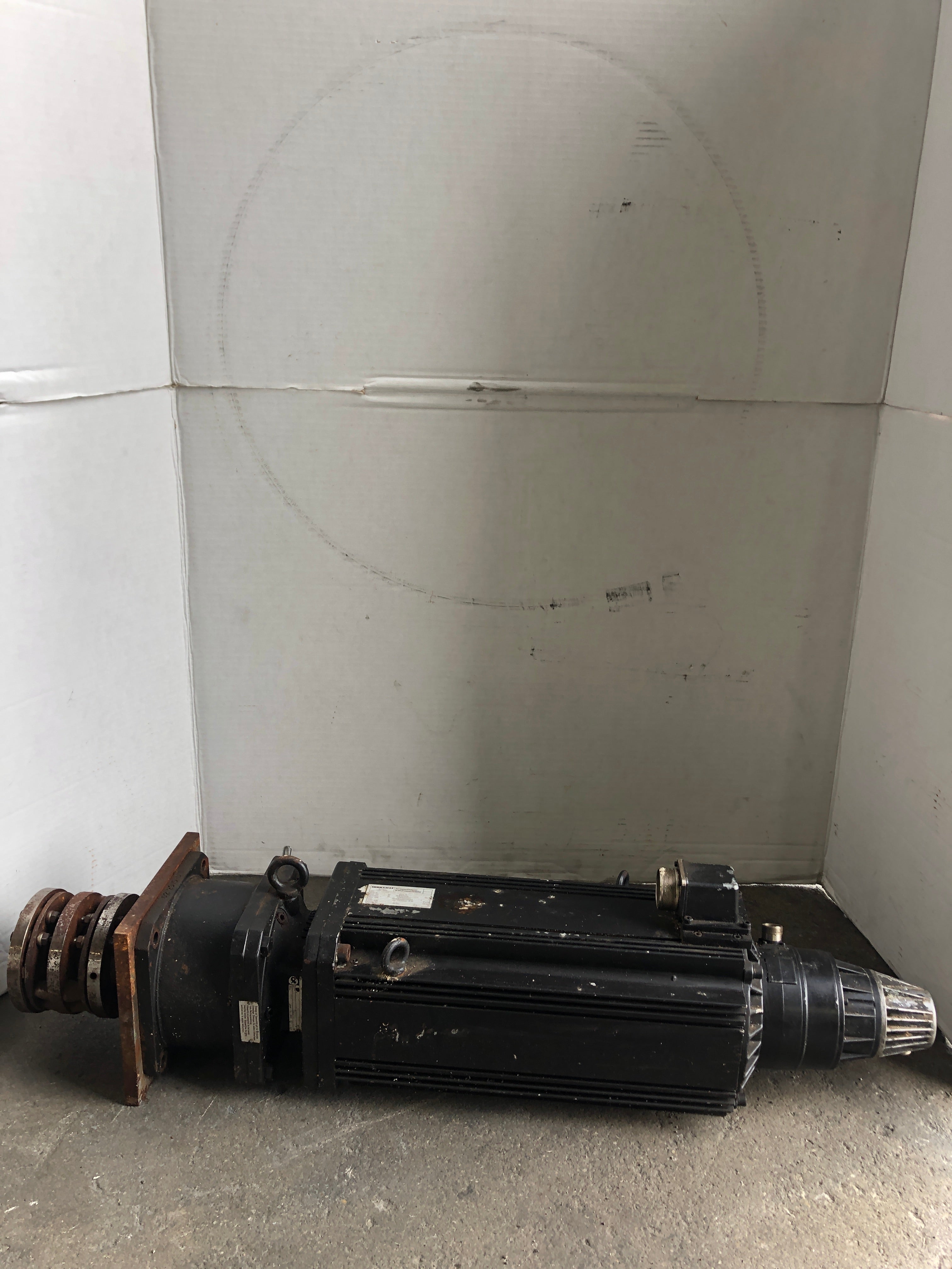 Indramat 112D-0-ED-4-C/130-A-0/WI520LV Permanentmagnent-Drehstromservomotor