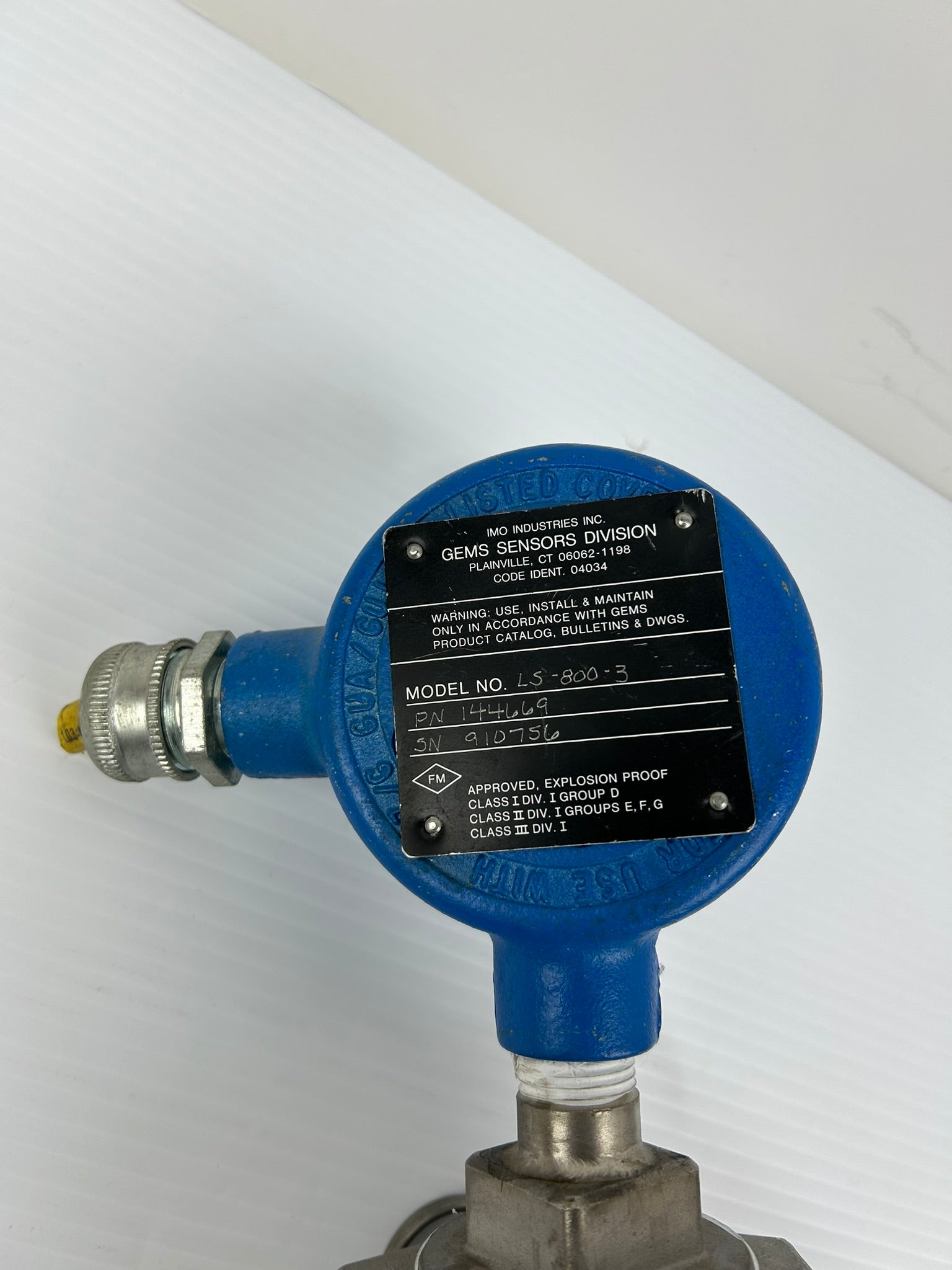 IMO Industries LS-800-3 Liquid Level Switch with 663-D Valve 3" SST