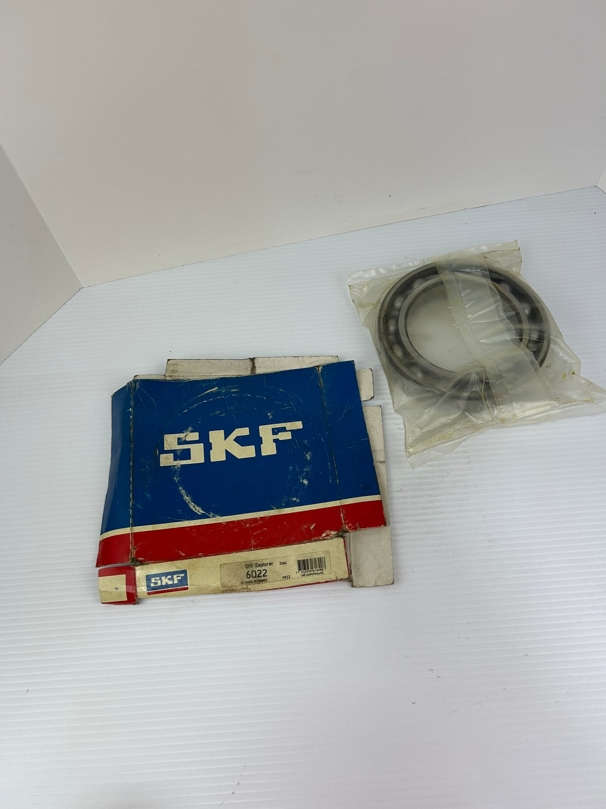 SKF 6022 Deep Groove Ball Bearing