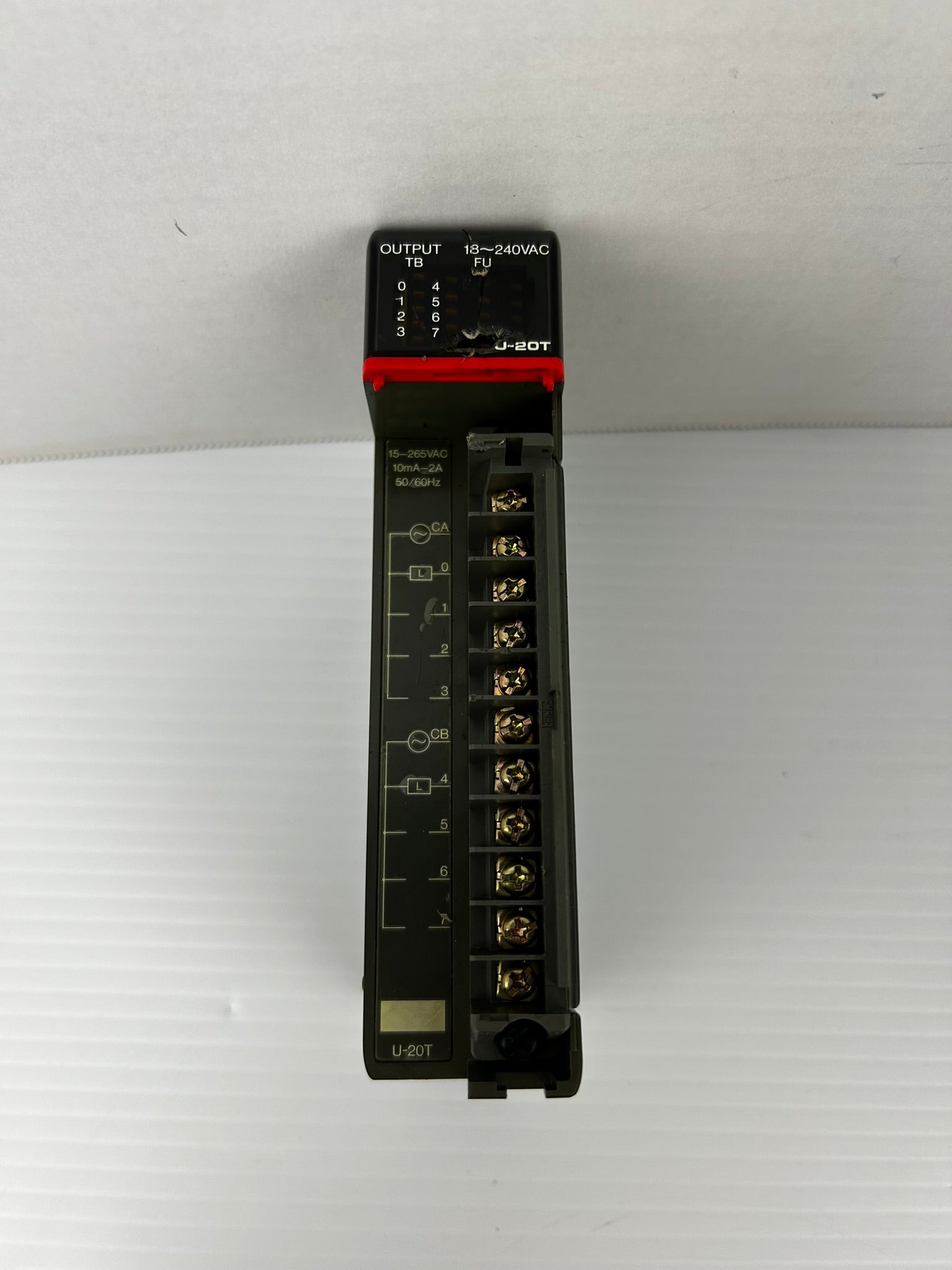 Siemens U-20T Output Module 18~240VAC 10mA 2A 50/60Hz