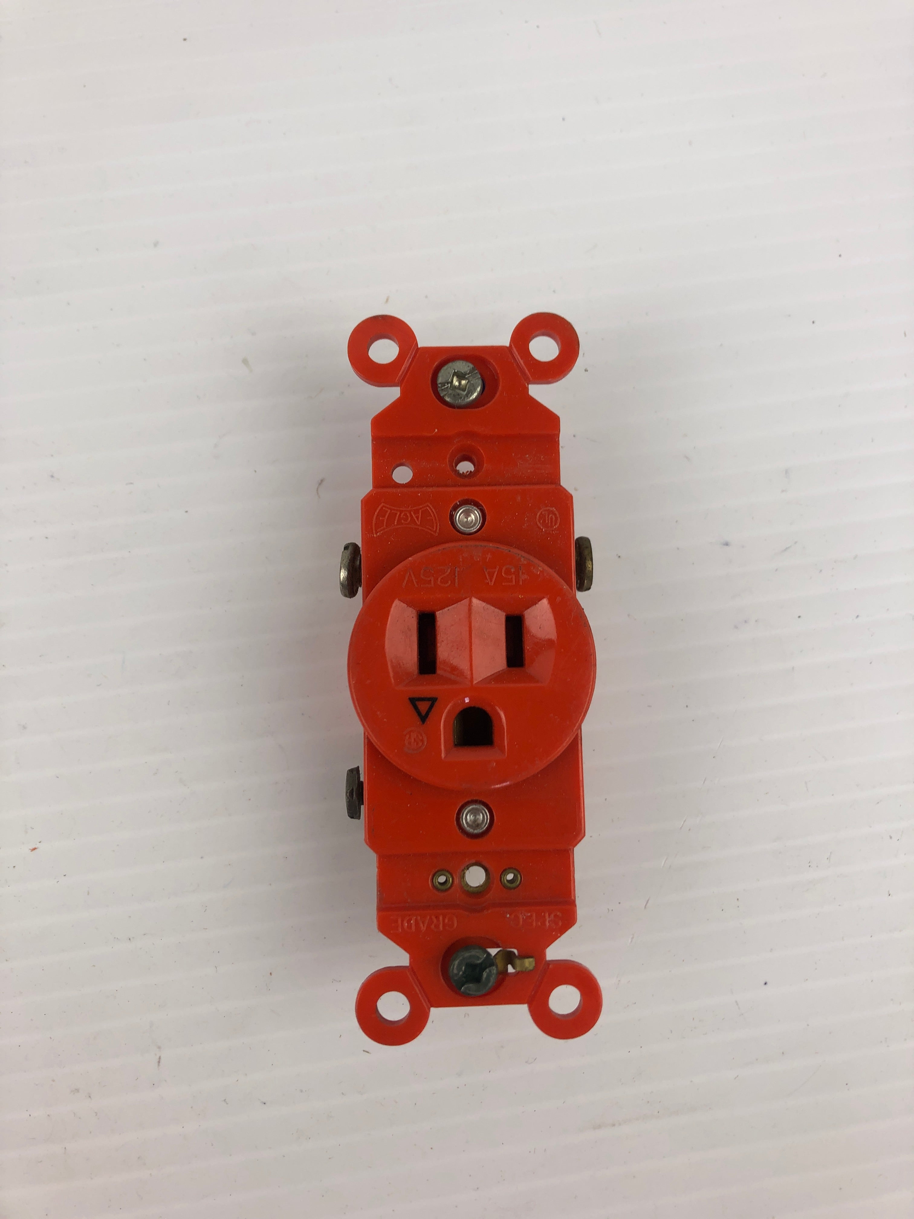 Eagle Orange Outlet Receptacle 15A 125V - Lot of 3