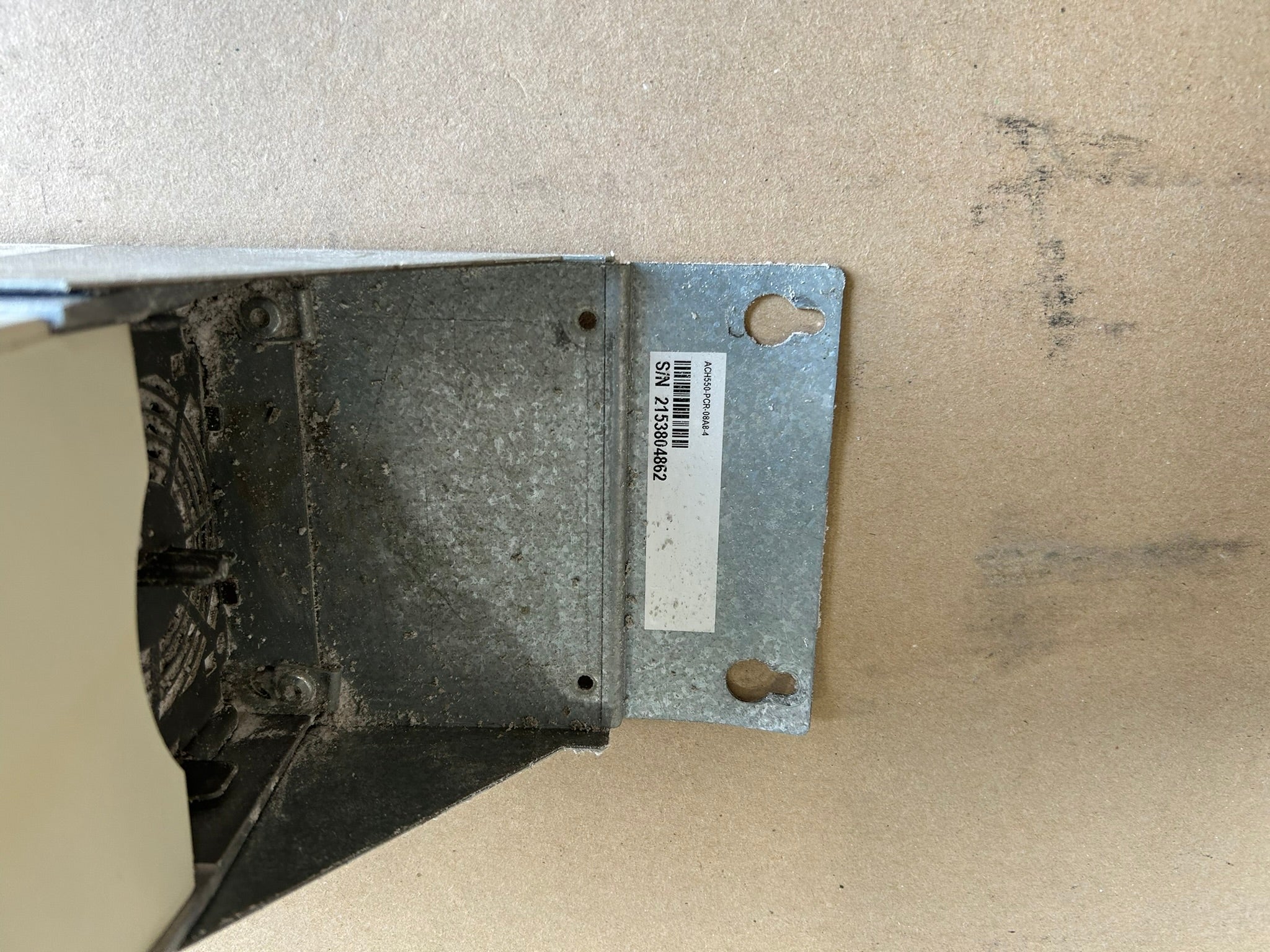 ABB ACH550-PCR-08A8-4 VFD Drive 480V 3PH 5HP with Disconnect Switch Enclosure