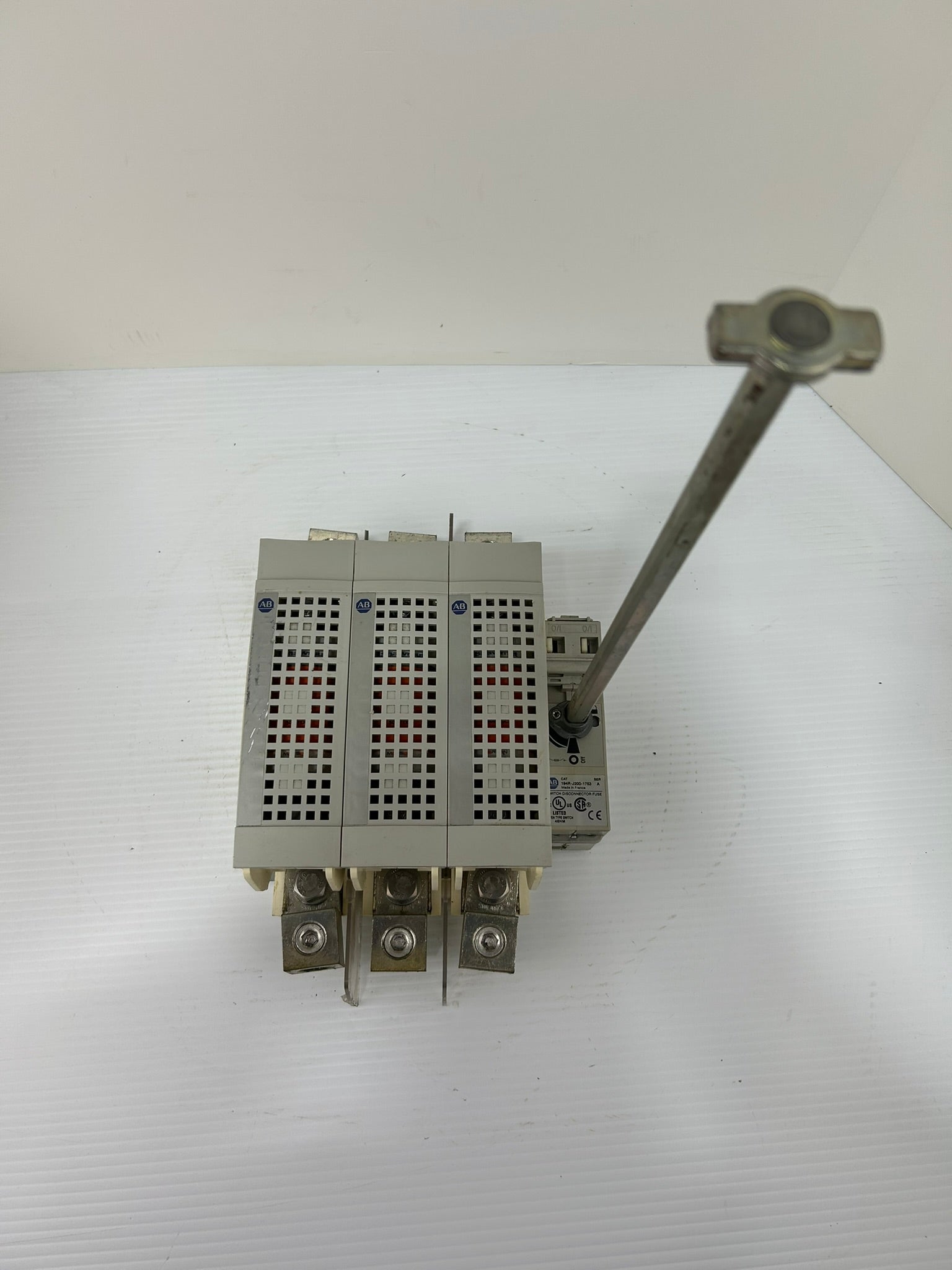 Allen Bradley 194R-J200-1753 Switch DIsconnector Fuse Series A