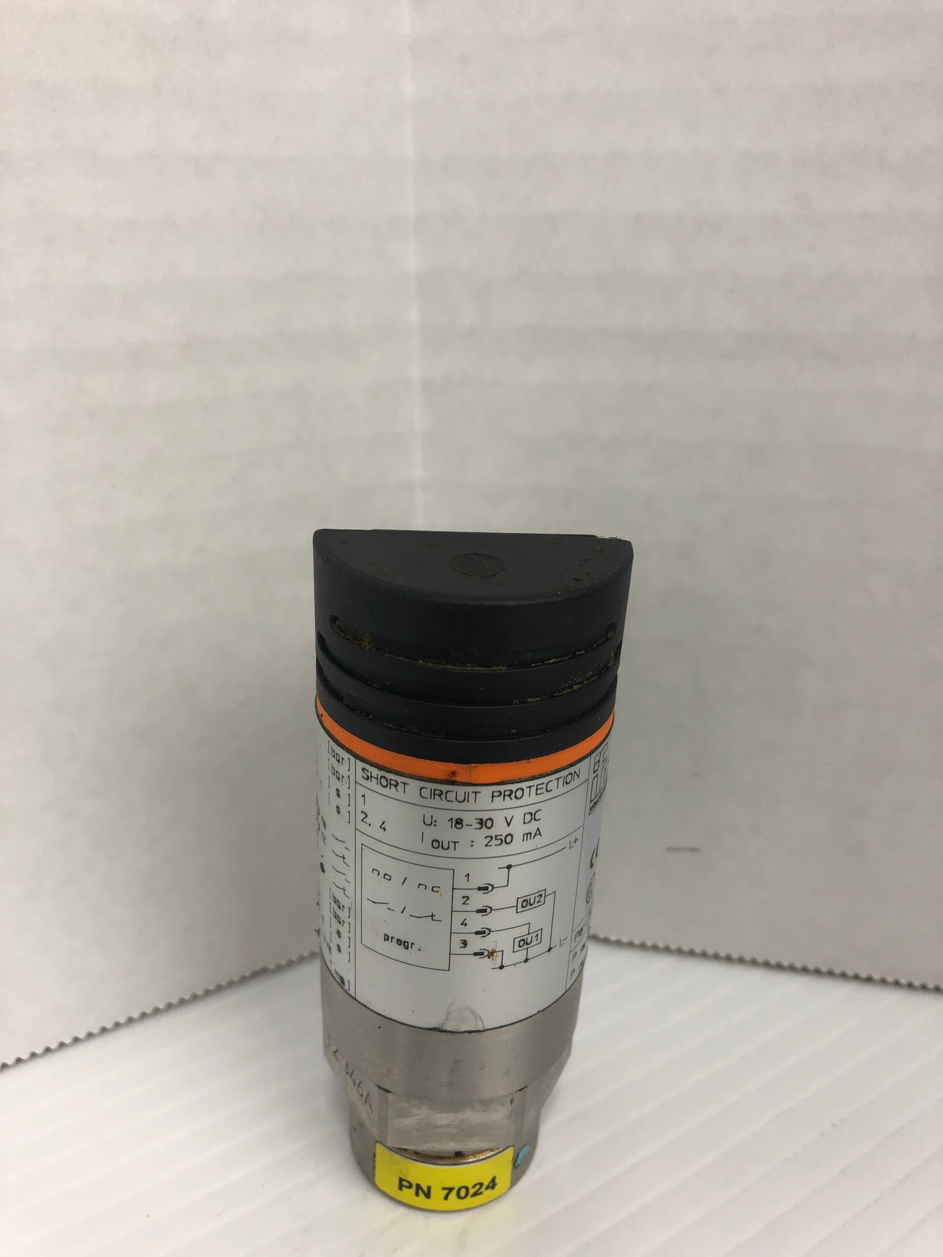 IFM Efector PN7024 Pressure Sensor 50 bar